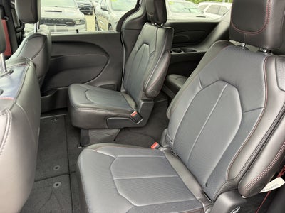 2027 Chrysler Pacifica PACIFICA SELECT