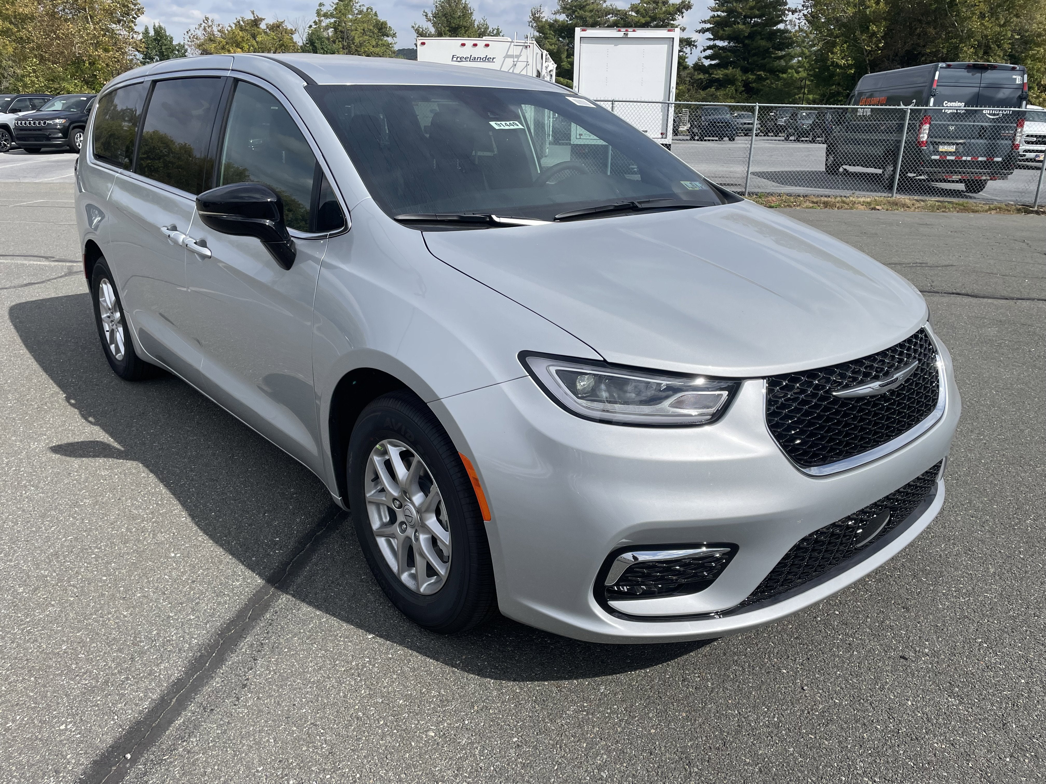 2026 Chrysler Pacifica PACIFICA SELECT