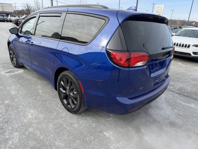 2019 Chrysler Pacifica Touring Plus