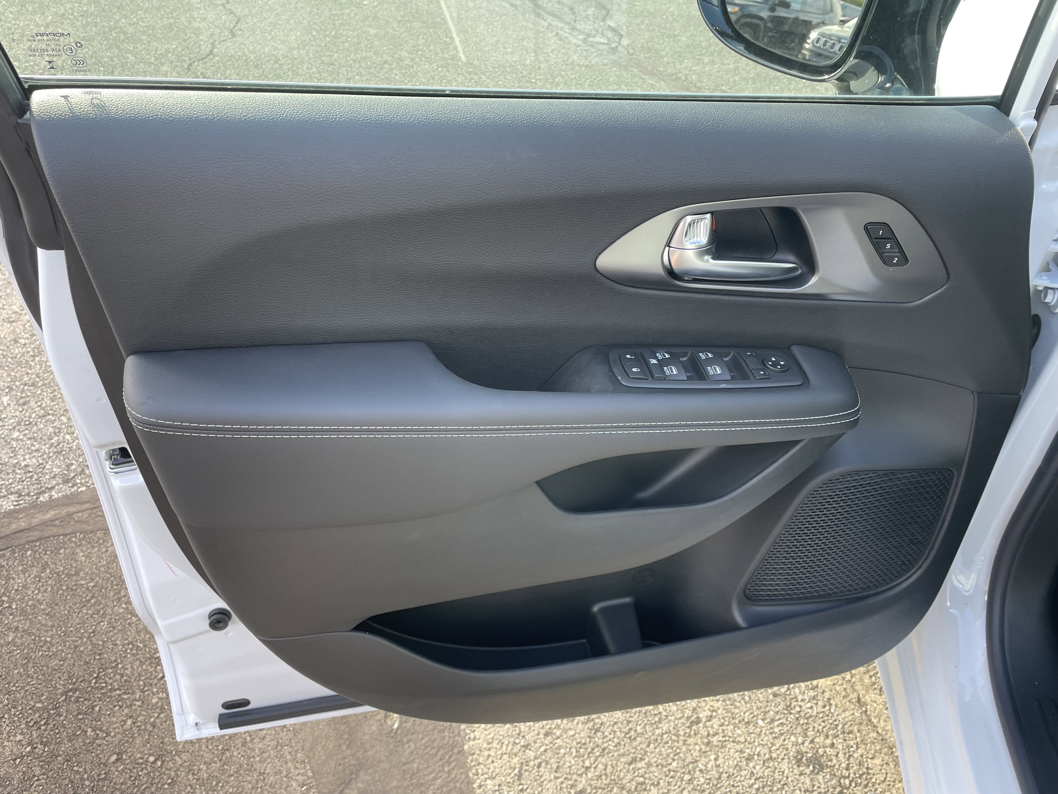 2026 Chrysler Pacifica PACIFICA SELECT AWD