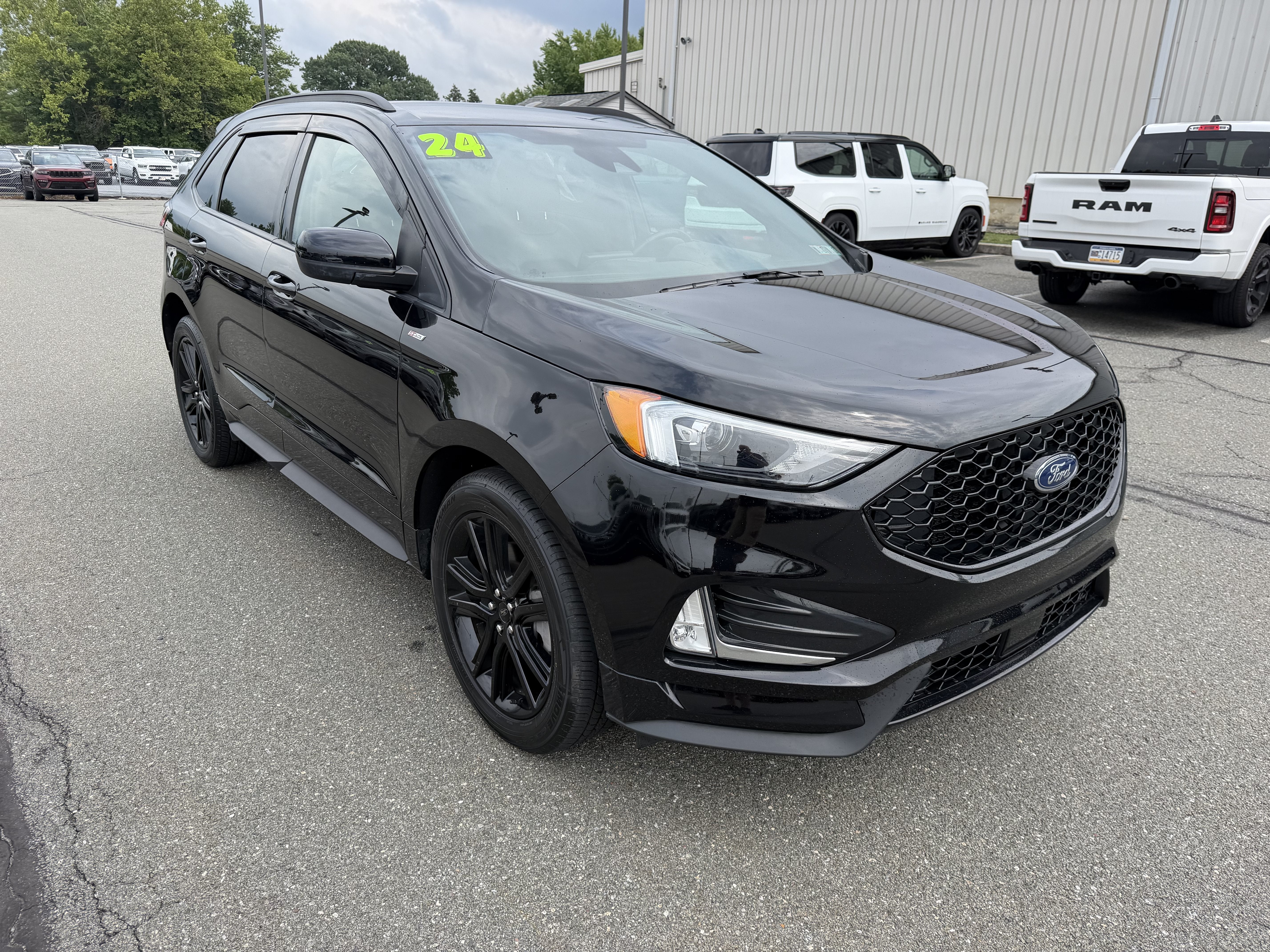 2024 Ford Edge ST-Line