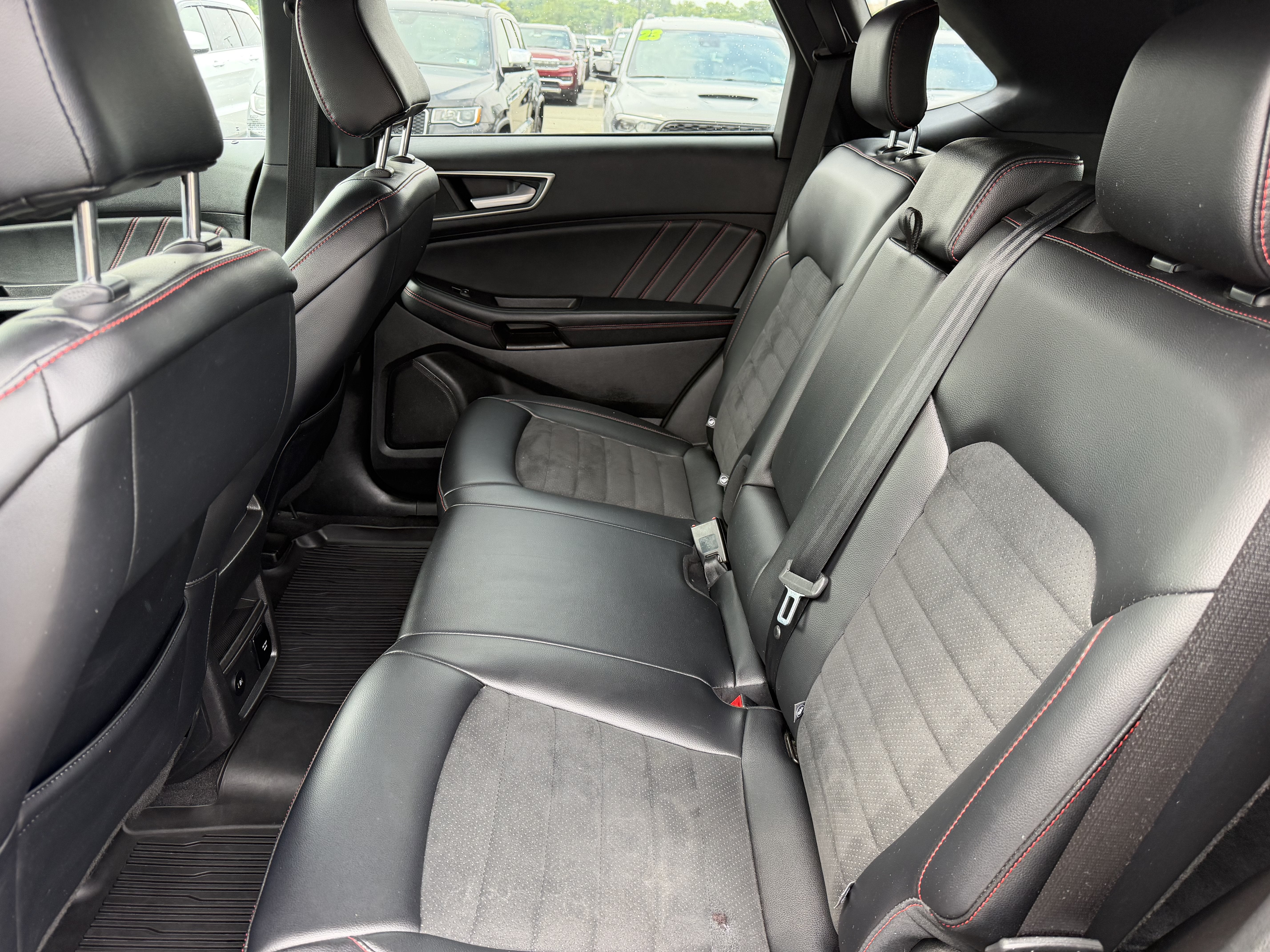 2024 Ford Edge ST-Line