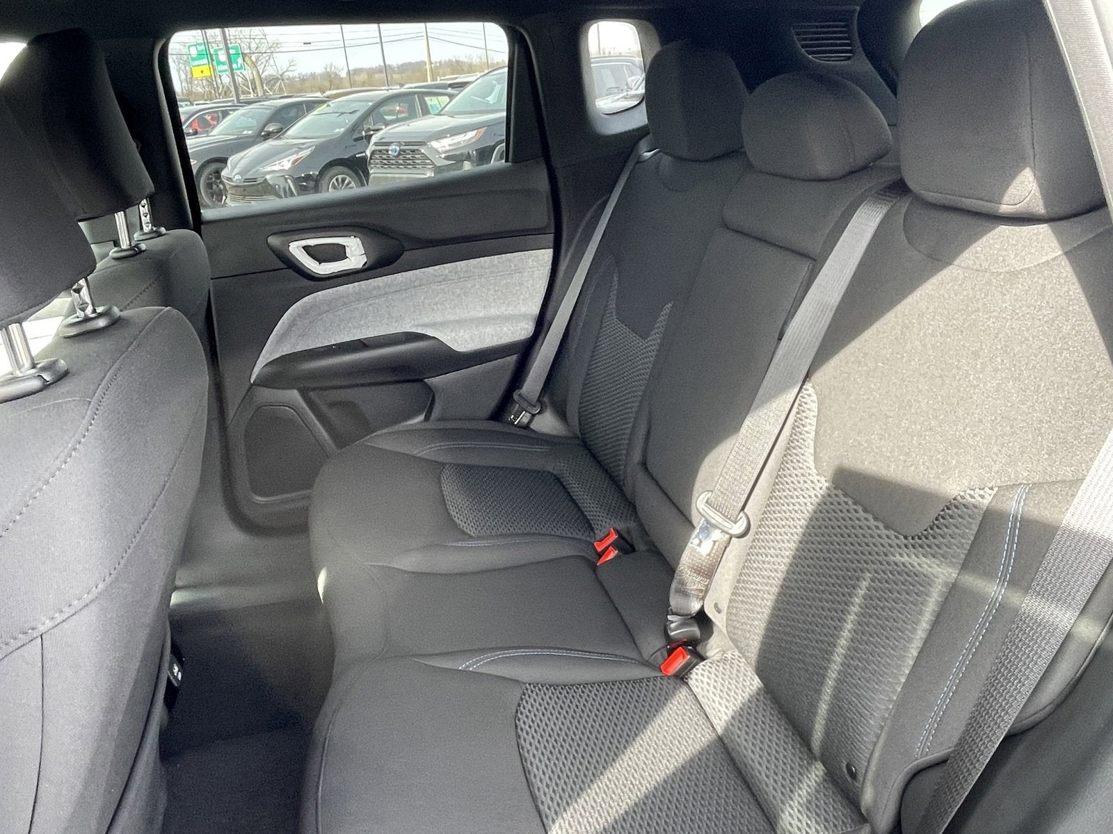 2025 Jeep Compass COMPASS SPORT 4X4