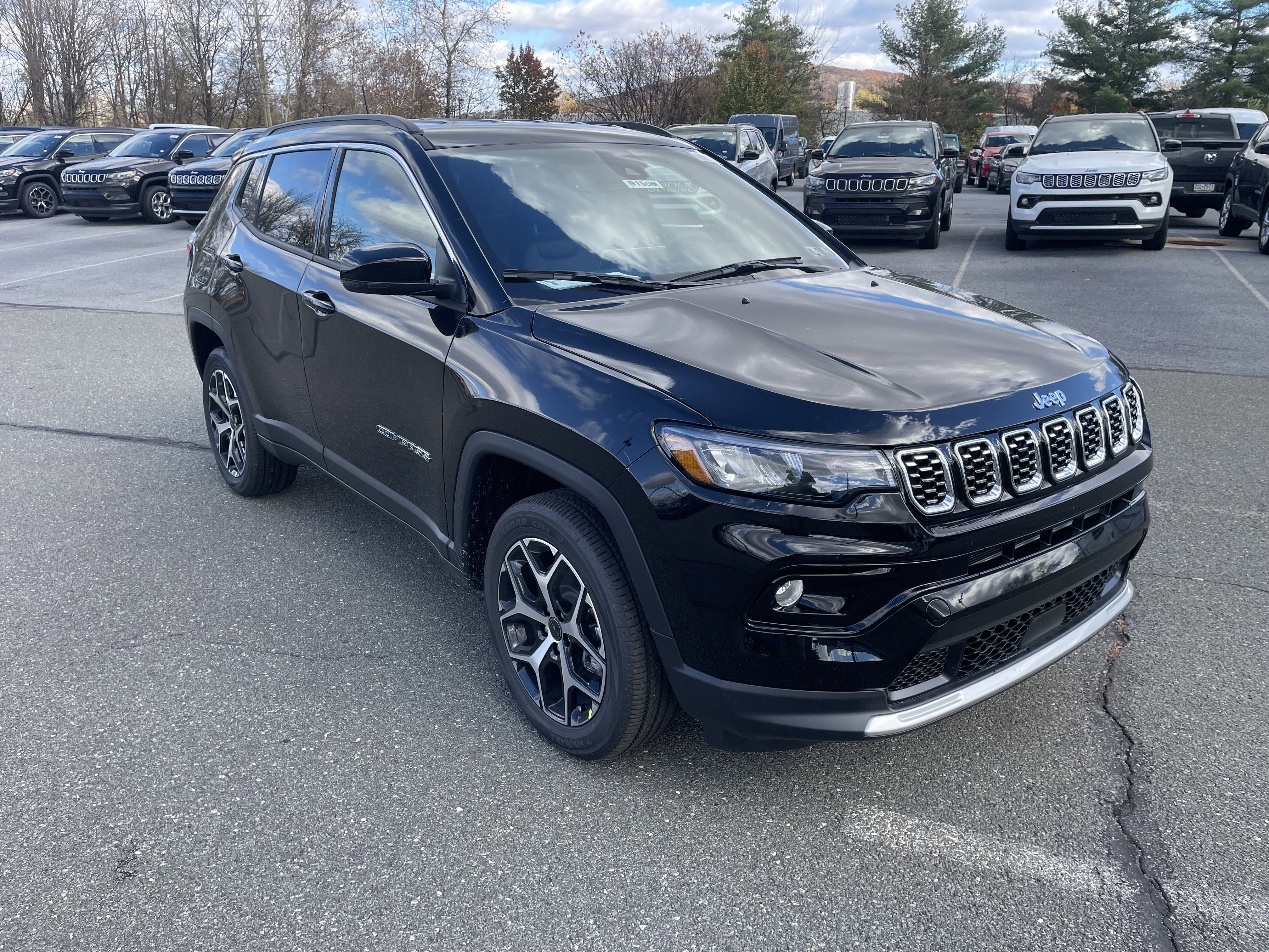 2026 Jeep Compass COMPASS LIMITED 4X4