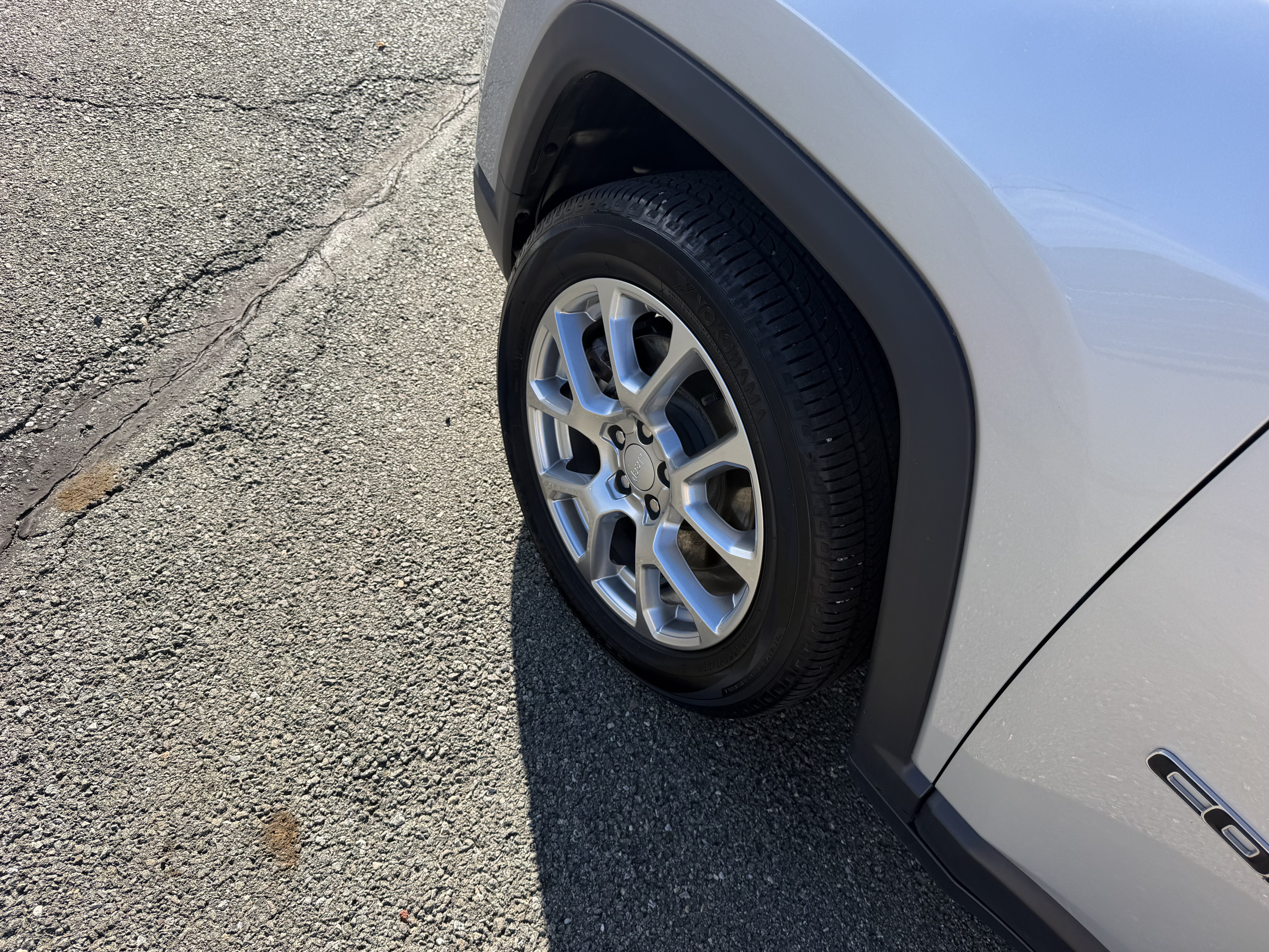 2024 Jeep Compass Latitude Lux FWD