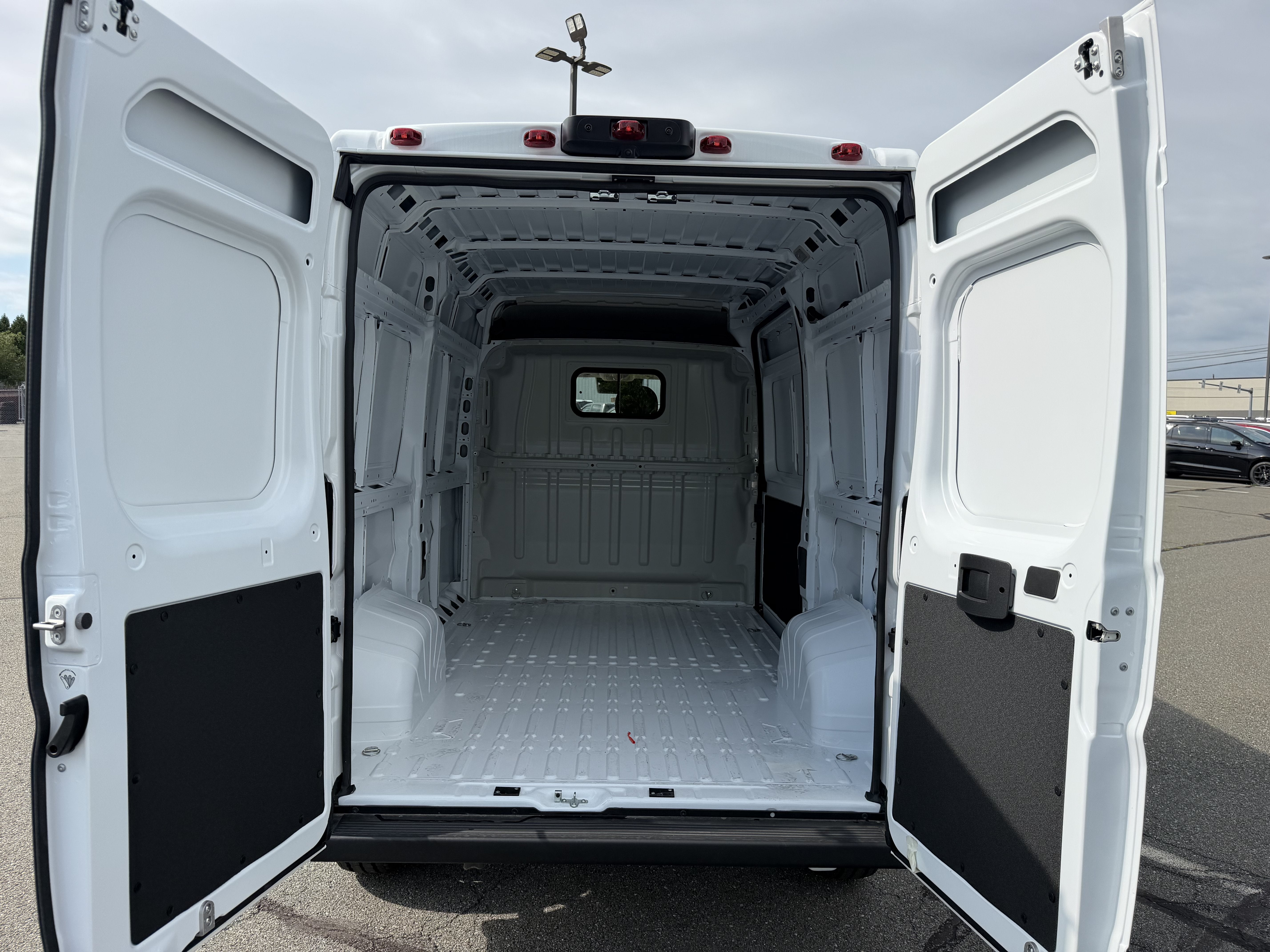 2026 RAM ProMaster 1500 RAM PROMASTER 1500 TRADESMAN CARGO VAN HIGH ROOF 136' WB