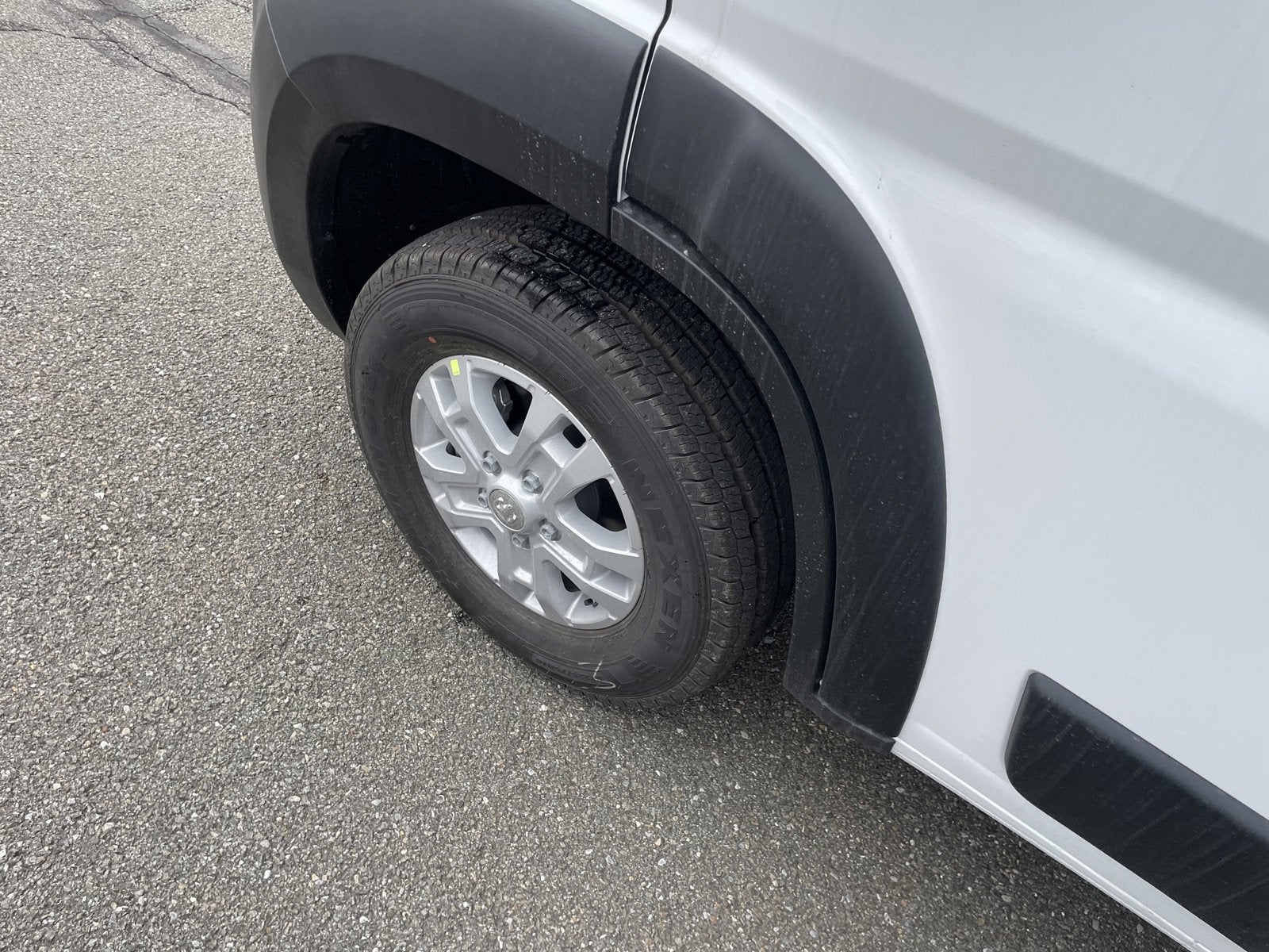 2025 RAM Ram ProMaster RAM PROMASTER 3500 SLT+ WINDOW VAN HIGH ROOF 159' WB EXT