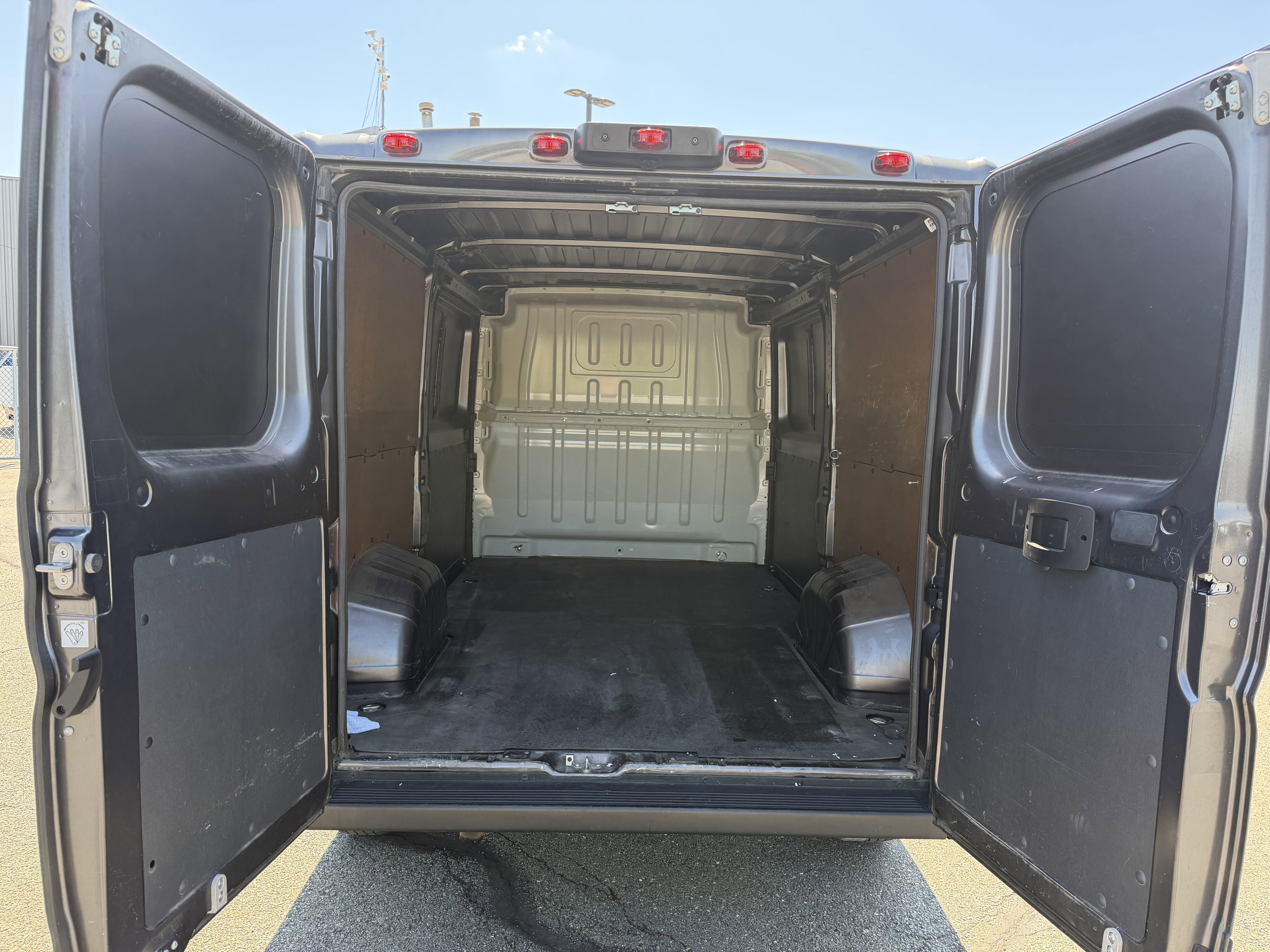 2020 RAM ProMaster 1500 Cargo Van Low Roof 136' WB