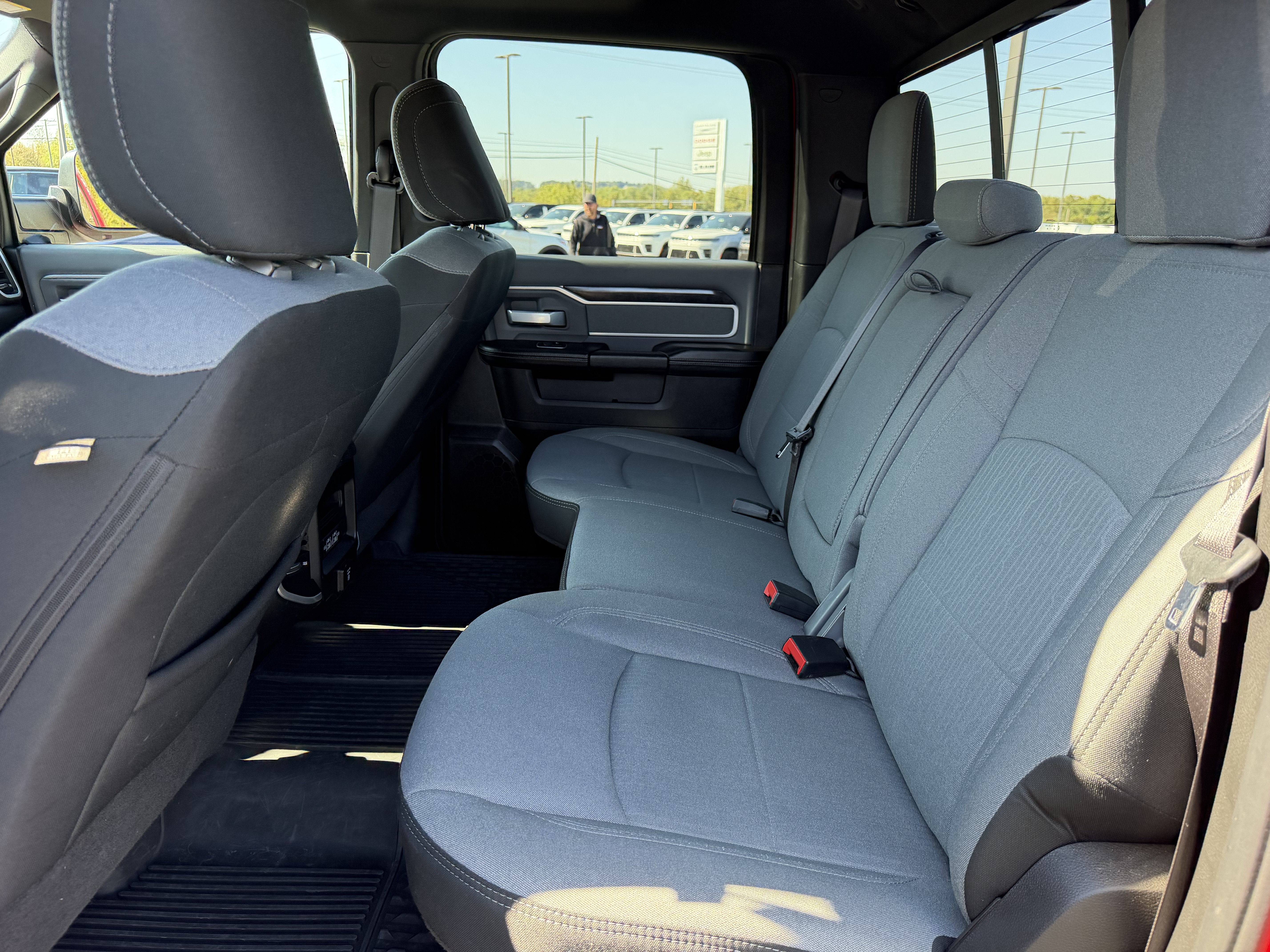 2022 RAM 2500 Big Horn Crew Cab 4x4 6'4' Box