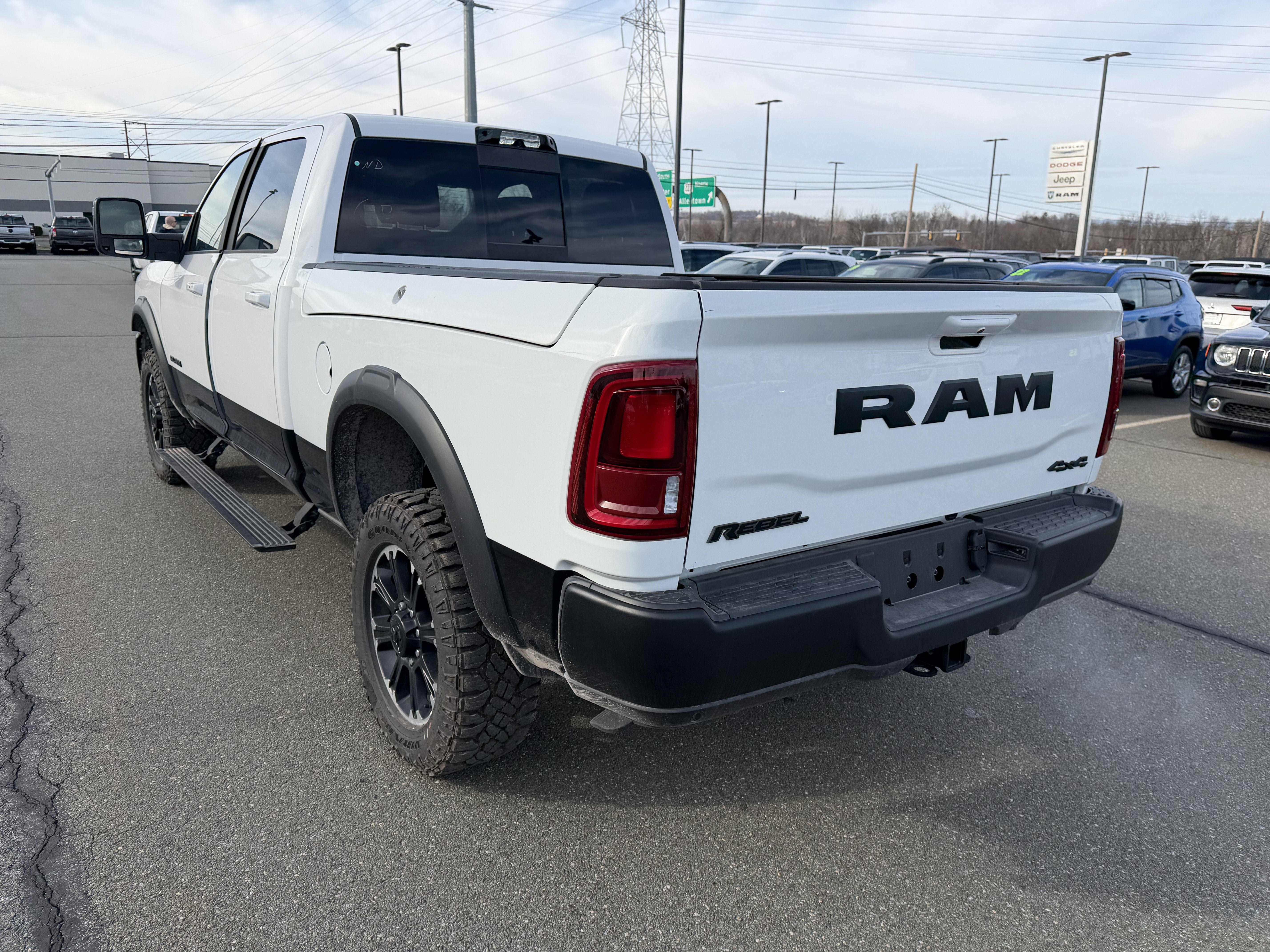 2025 RAM Ram 2500 RAM 2500 REBEL CREW CAB 4X4 6'4' BOX