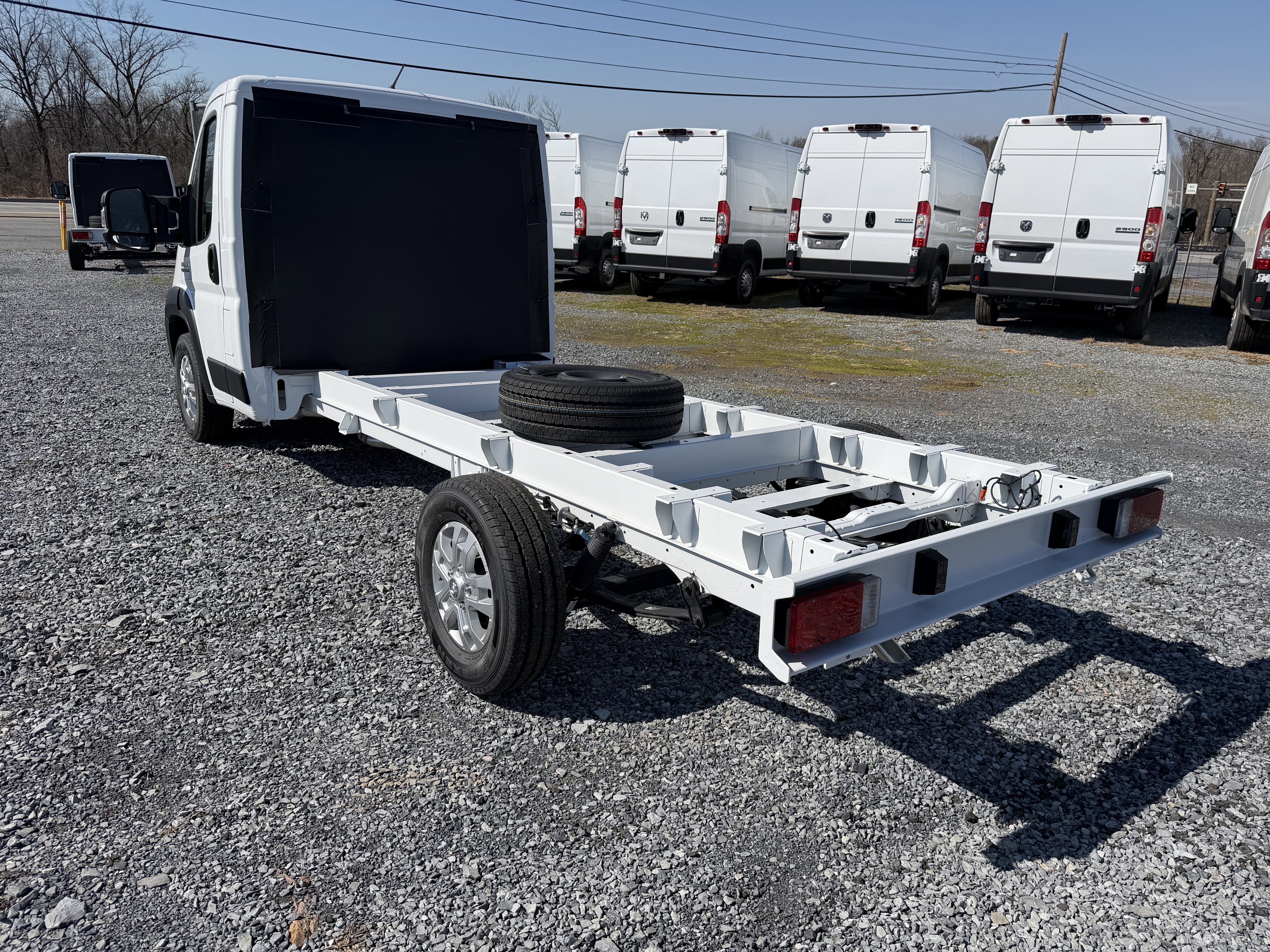 2026 RAM Ram ProMaster RAM PROMASTER 3500 SLT CUTAWAY 159' WB EXT / 104' CA