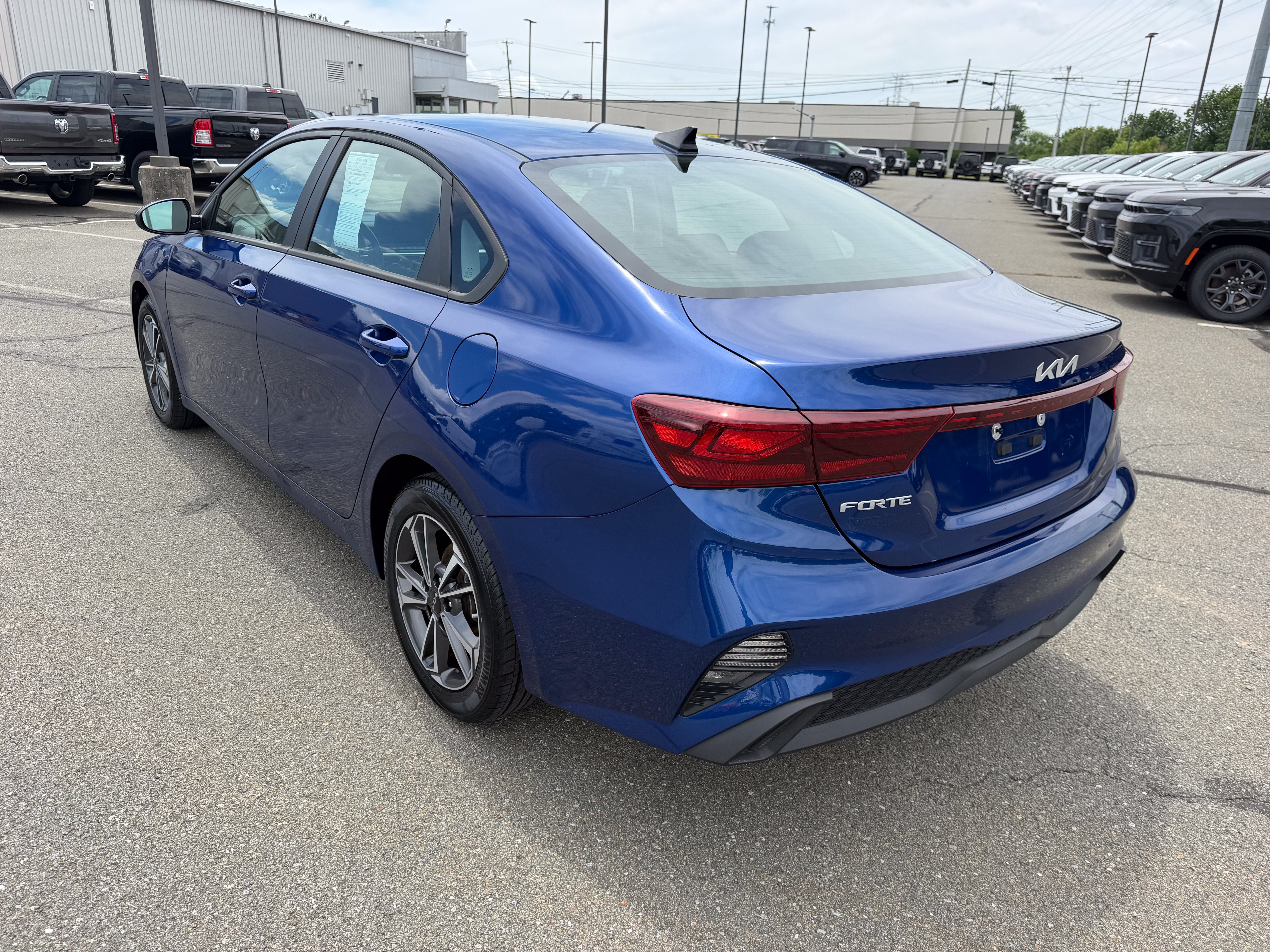 2023 Kia Forte LXS