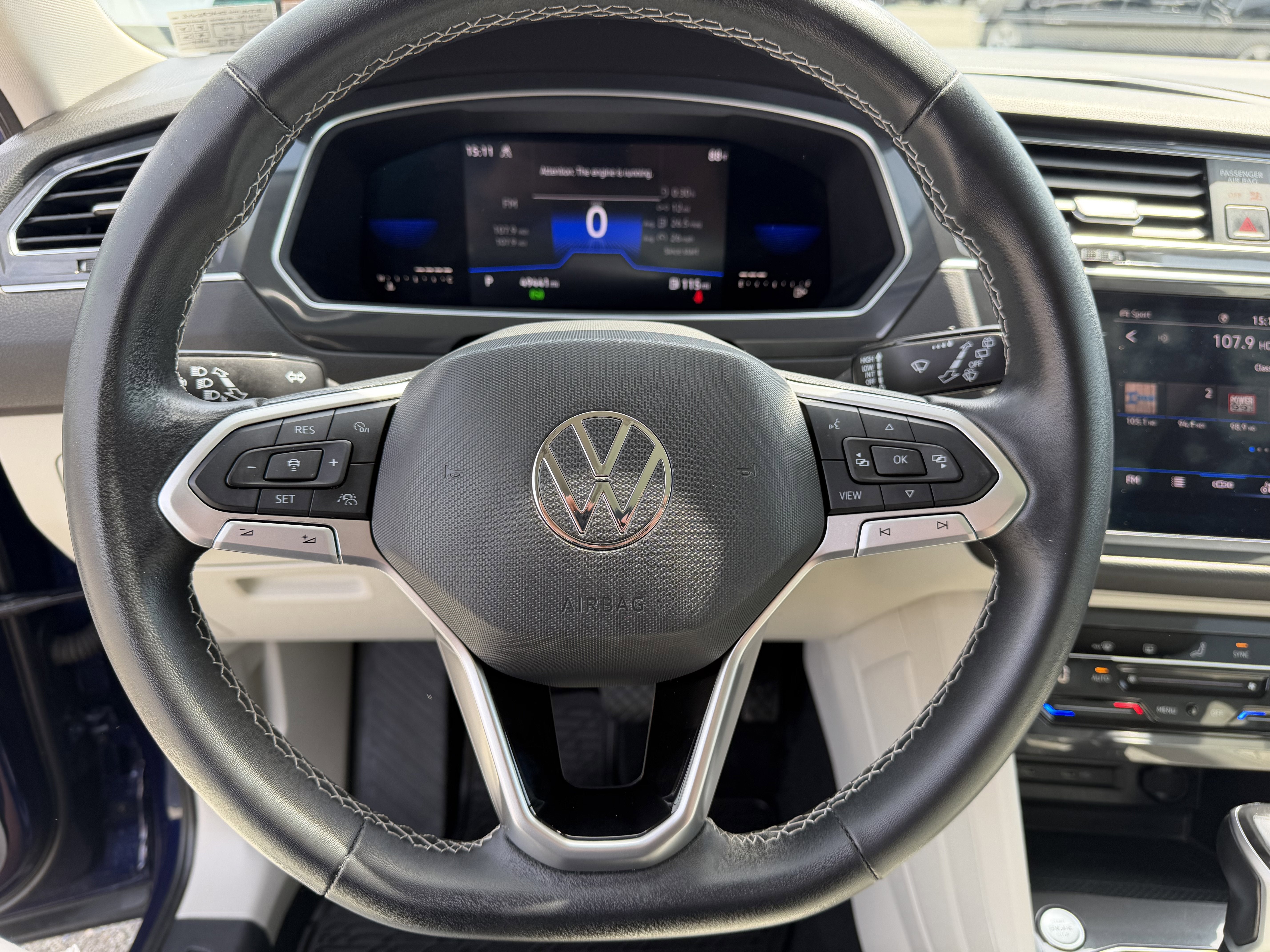 2022 Volkswagen Tiguan 2.0T SE