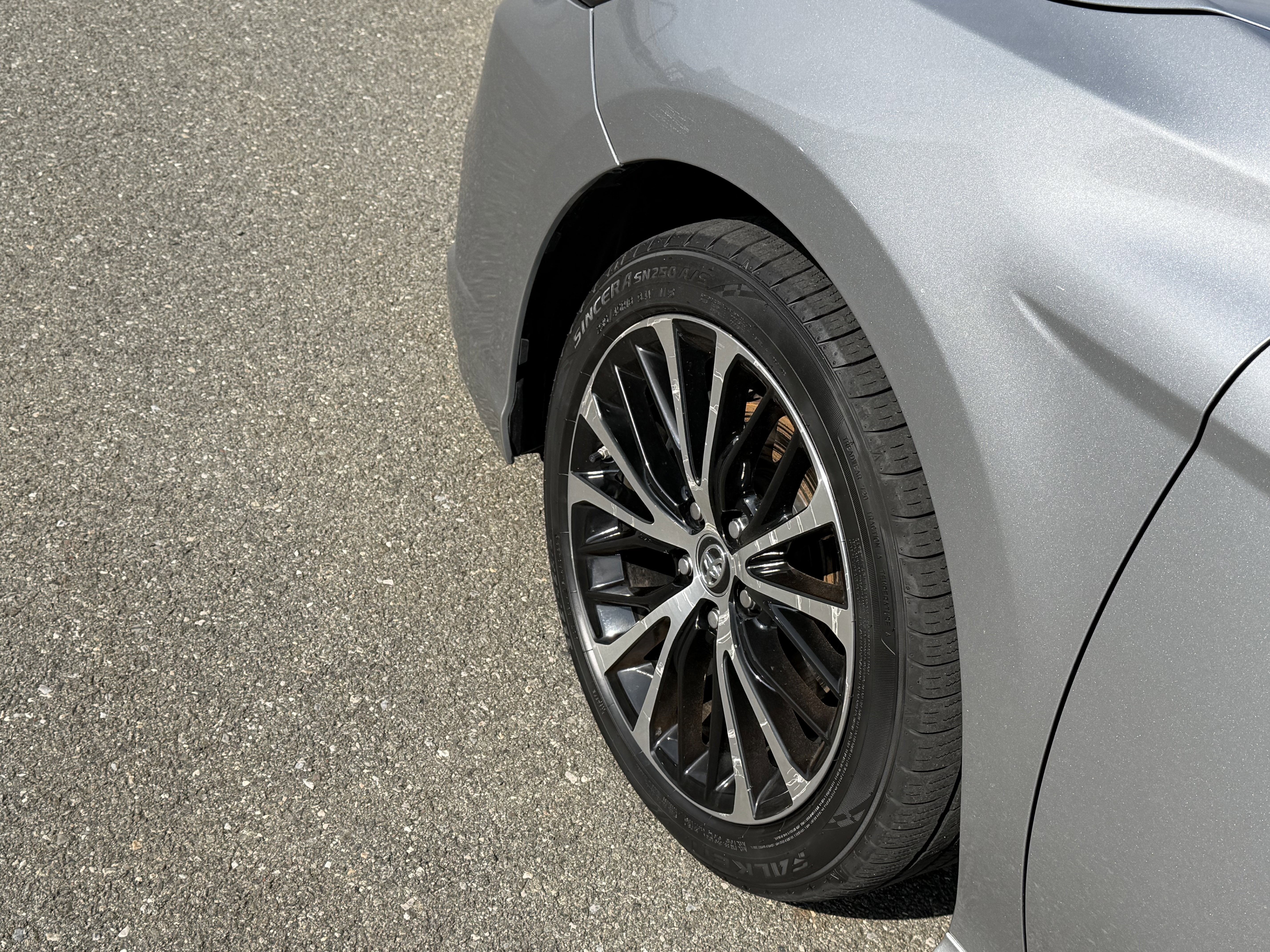 2019 Toyota Camry LE