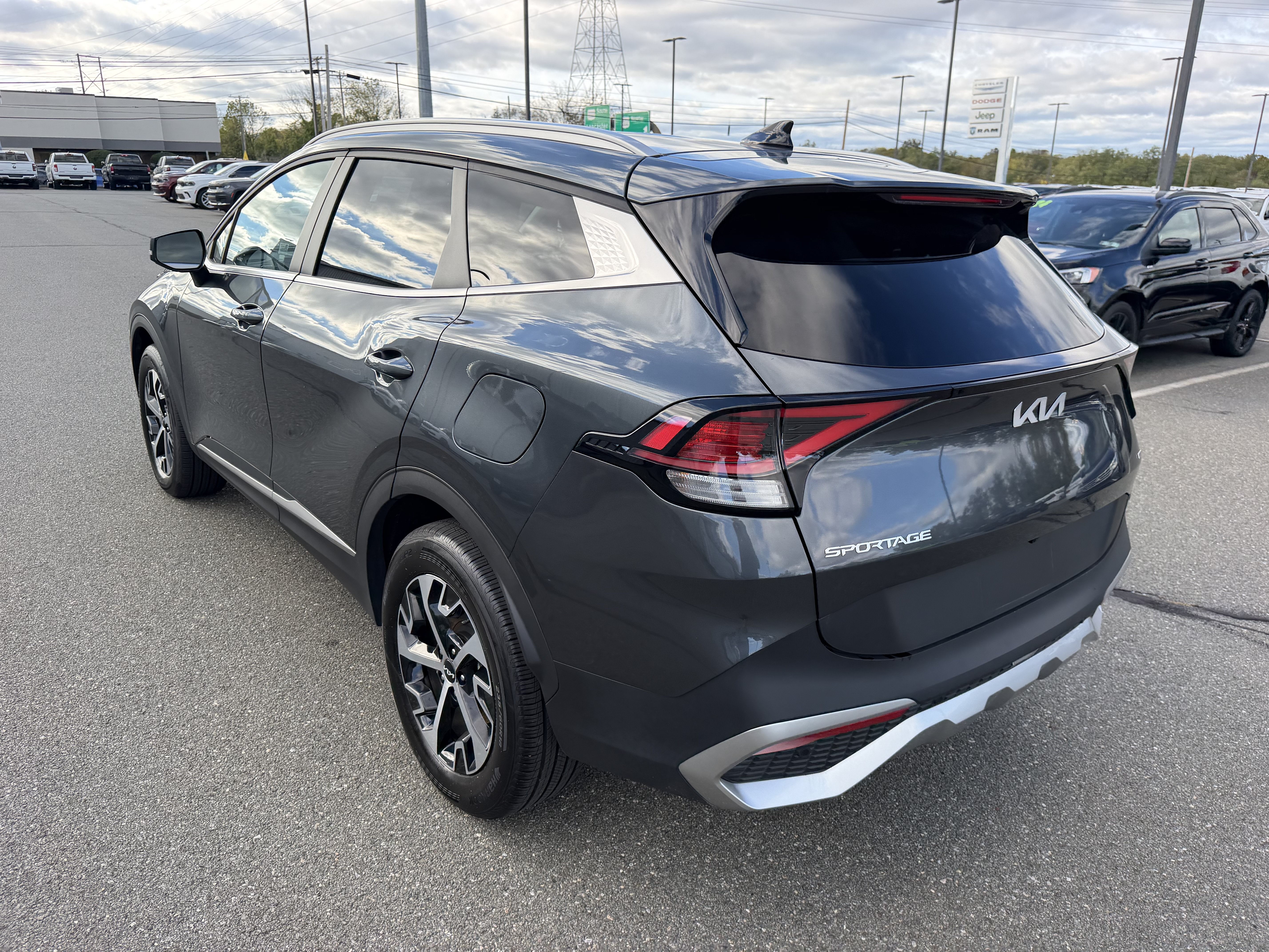 2024 Kia Sportage Hybrid EX
