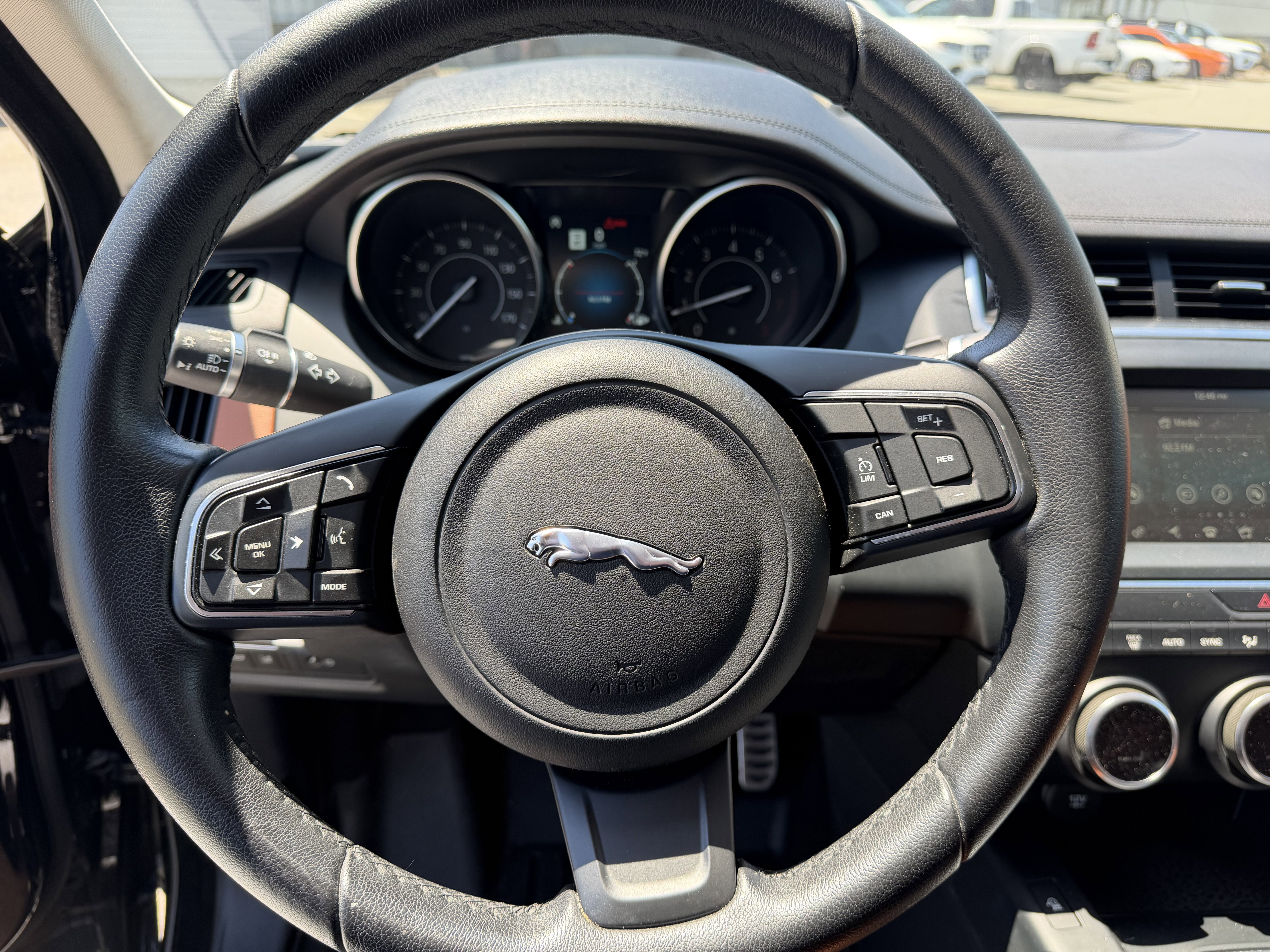2019 Jaguar E-PACE SE