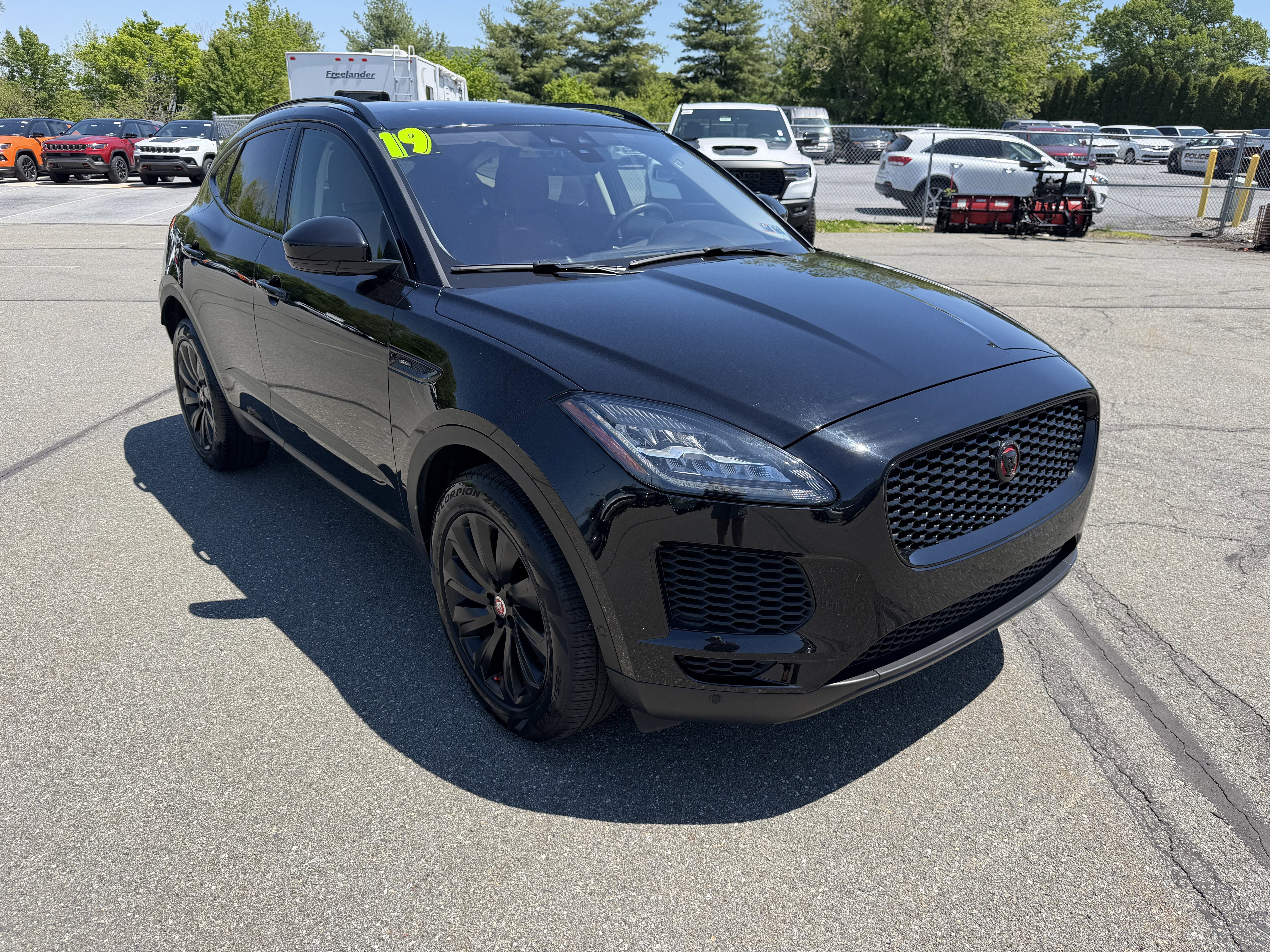 2019 Jaguar E-PACE SE