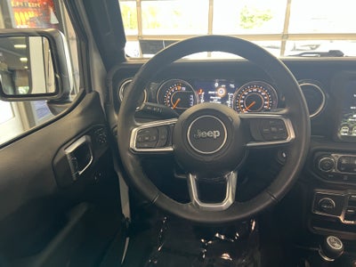 2022 Jeep Wrangler Unlimited Sahara Altitude 4x4