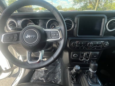 2022 Jeep Wrangler Unlimited Sahara Altitude 4x4