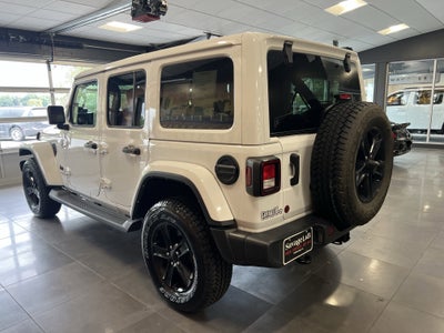 2022 Jeep Wrangler Unlimited Sahara Altitude 4x4