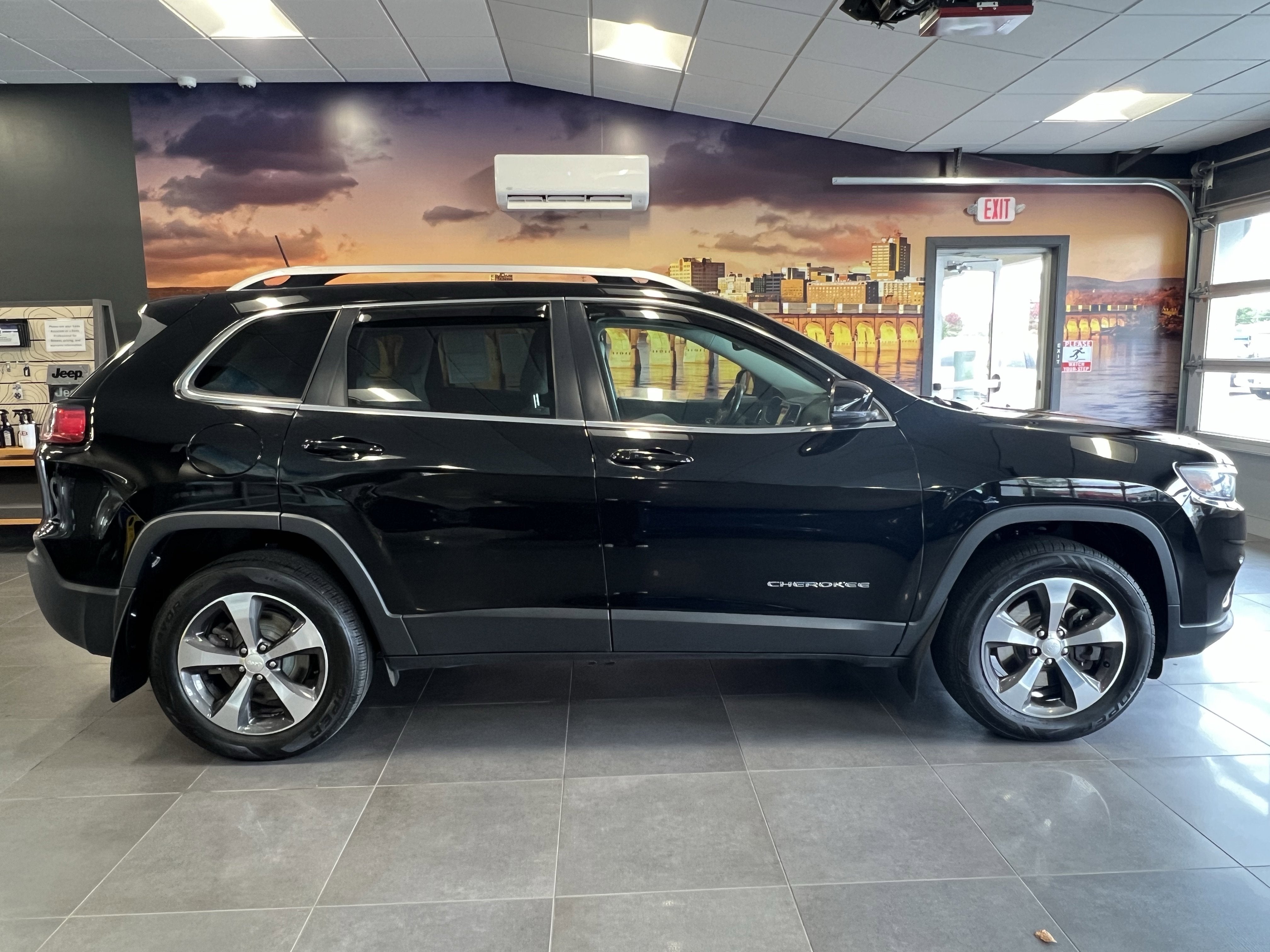 2019 Jeep Cherokee Limited 4x4