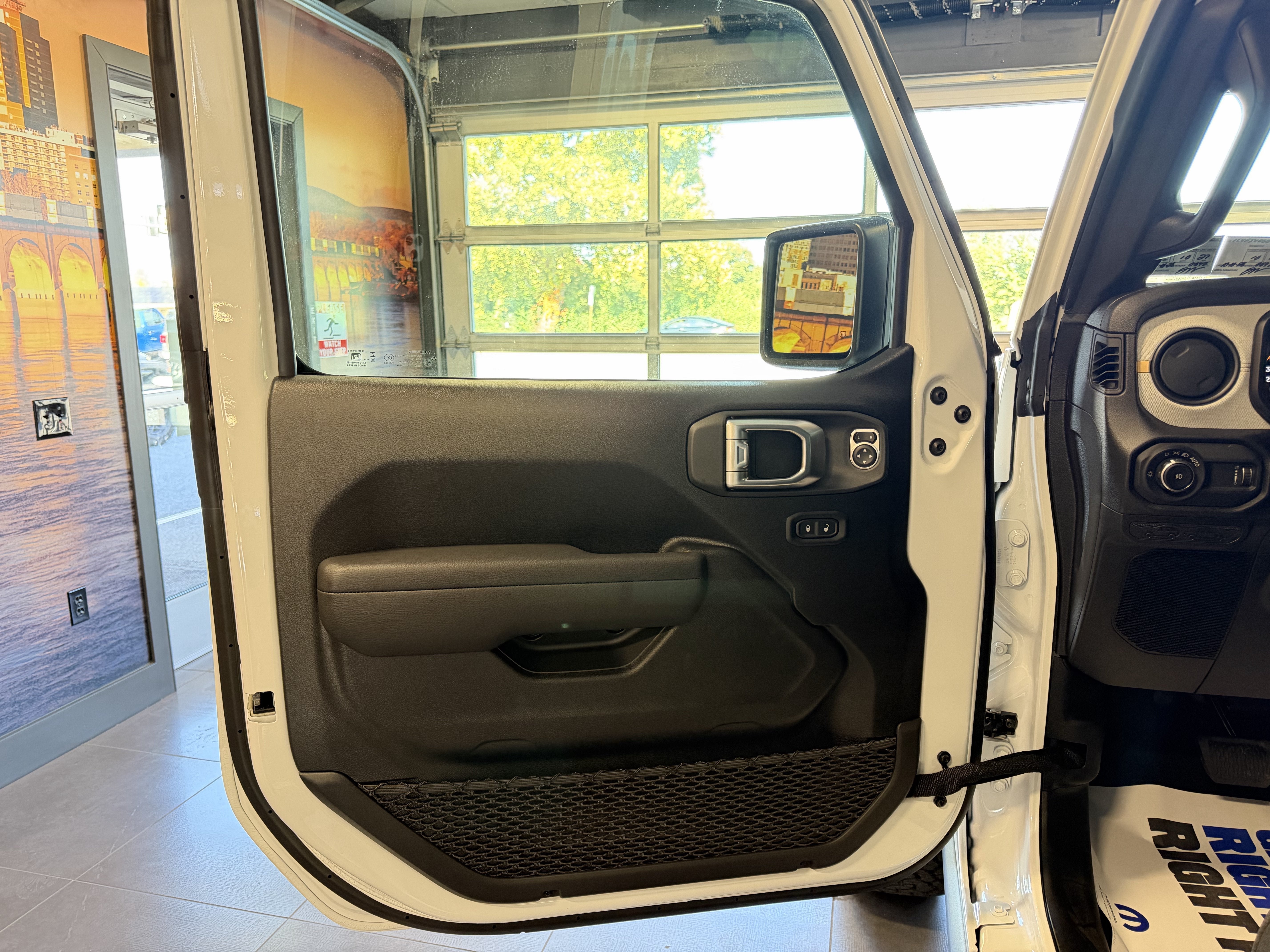 2027 Jeep Wrangler WRANGLER 4-DOOR WILLYS