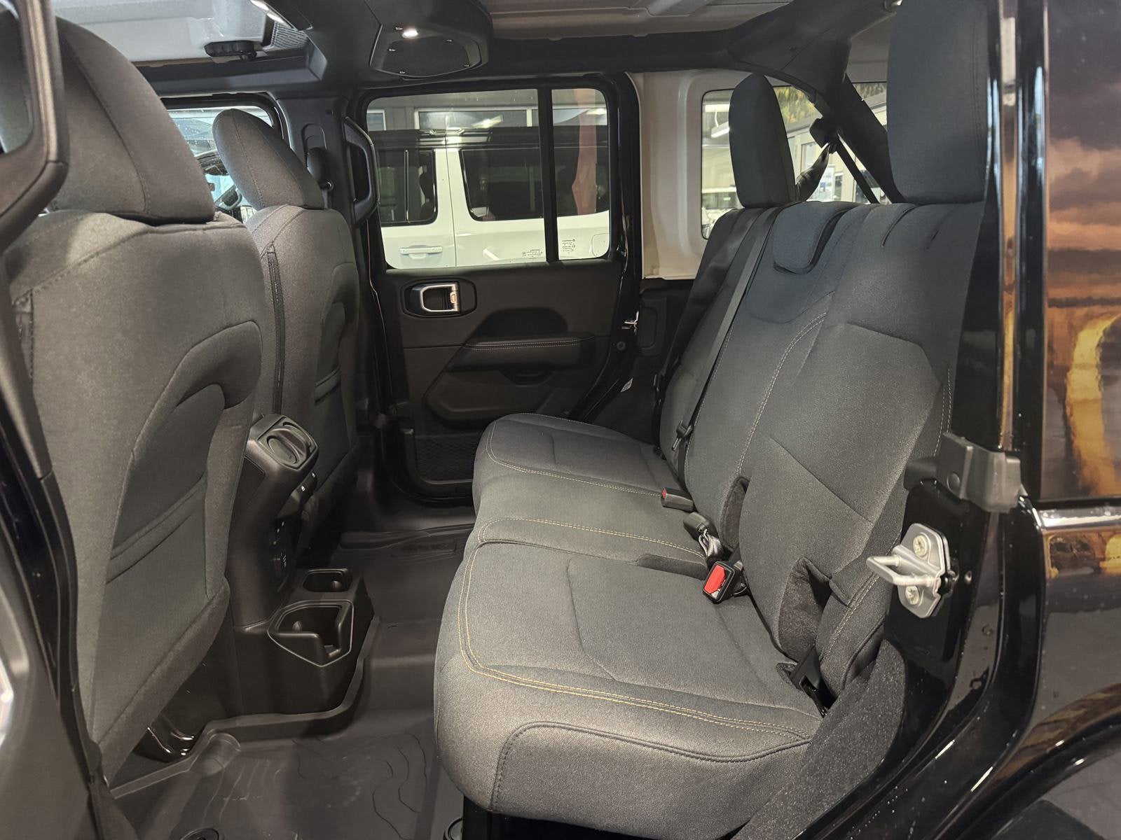 2025 Jeep Wrangler WRANGLER 4-DOOR SAHARA