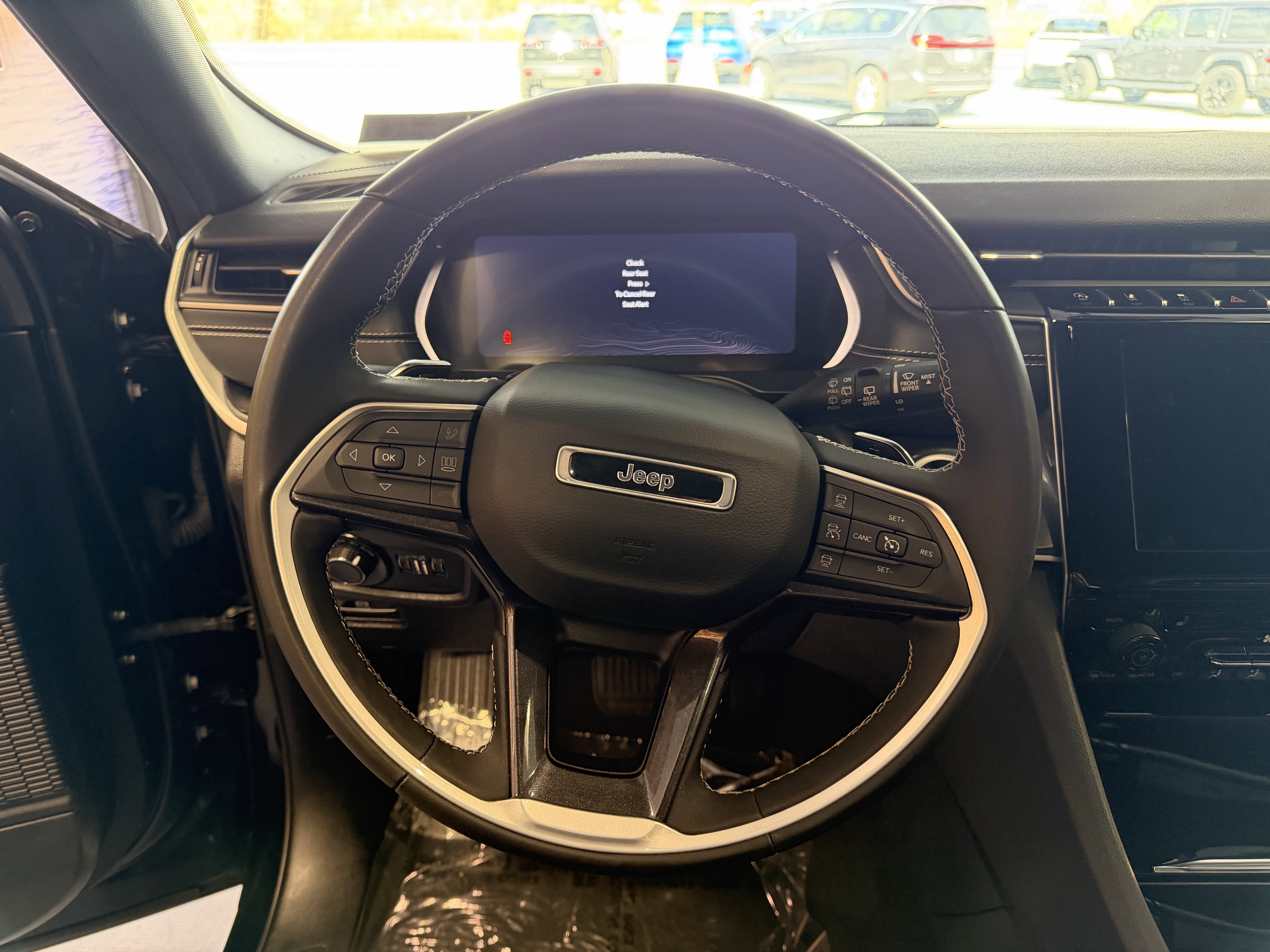 2023 Jeep Grand Cherokee Altitude 4x4