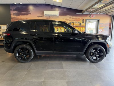 2023 Jeep Grand Cherokee Altitude 4x4