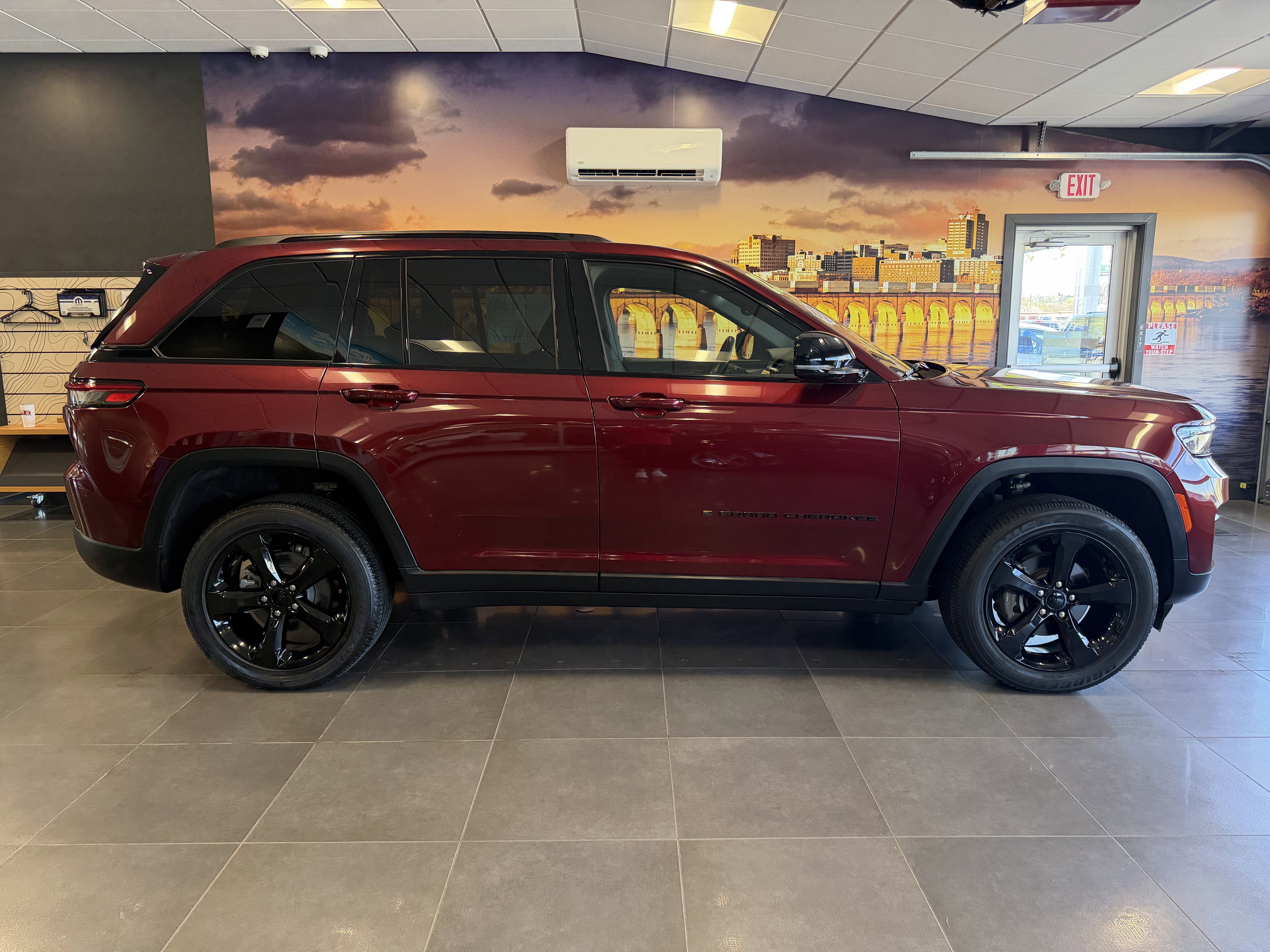 2022 Jeep Grand Cherokee Altitude 4x4