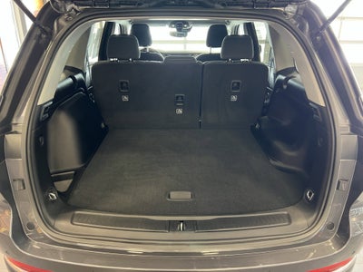 2023 Jeep Grand Cherokee Laredo 4x4