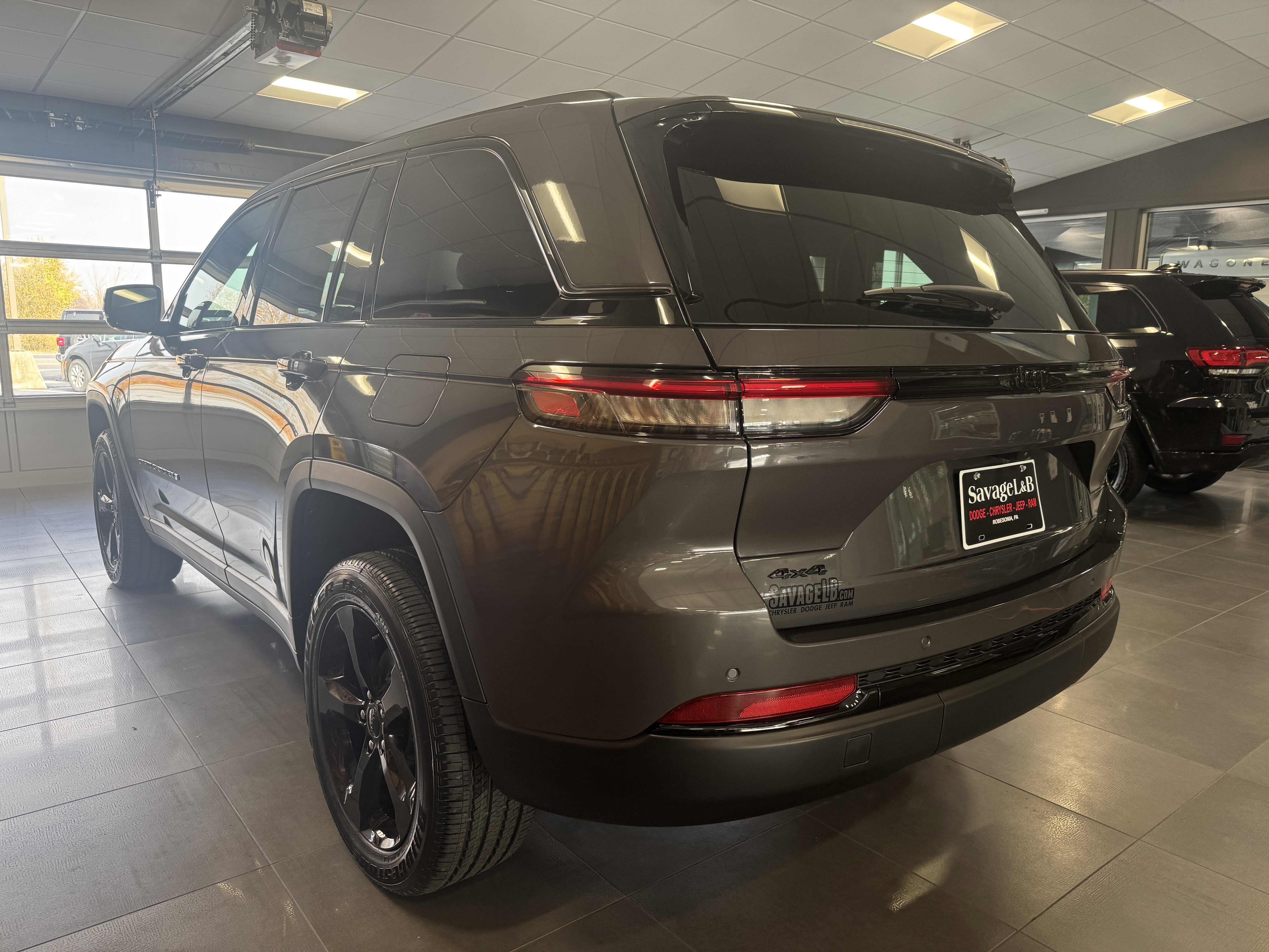 2025 Jeep Grand Cherokee GRAND CHEROKEE ALTITUDE X 4X4