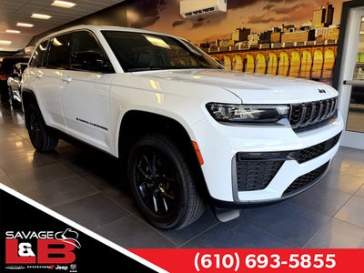 2027 Jeep Grand Cherokee GRAND CHEROKEE LAREDO ALTITUDE 4X4