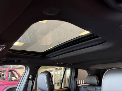 2027 Jeep Grand Cherokee GRAND CHEROKEE LAREDO ALTITUDE 4X4