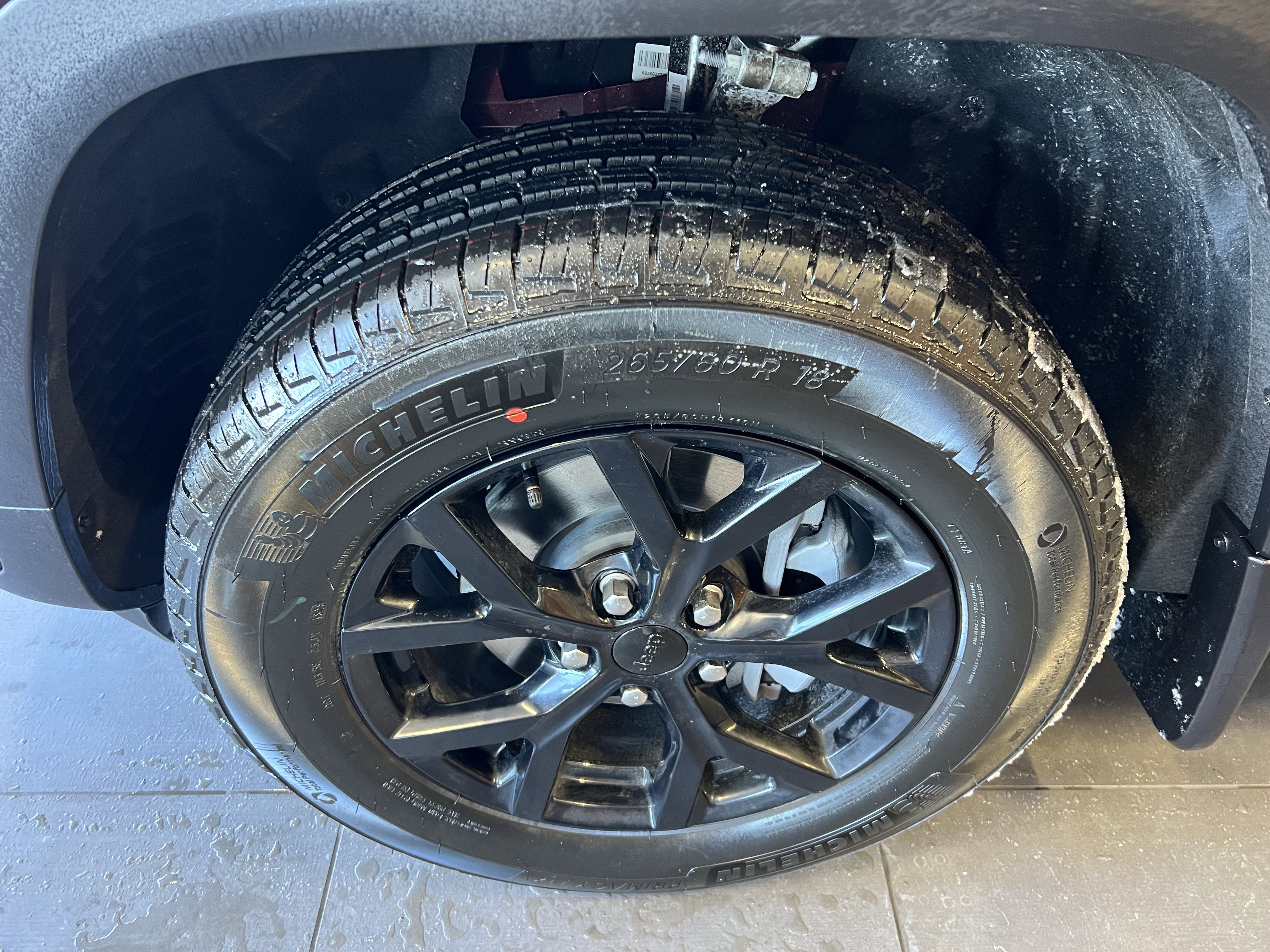 2026 Jeep Grand Cherokee GRAND CHEROKEE LAREDO ALTITUDE 4X4