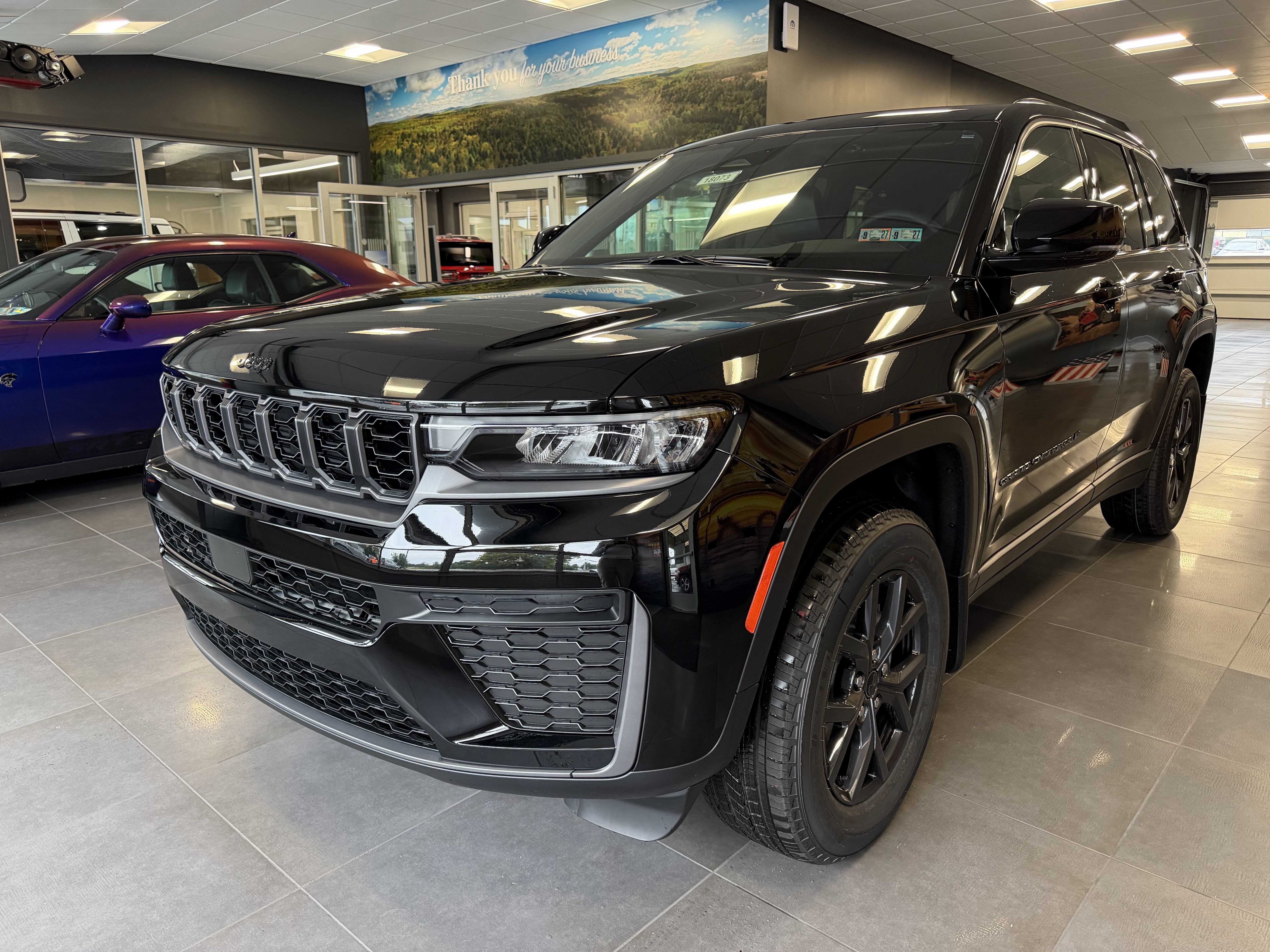2027 Jeep Grand Cherokee GRAND CHEROKEE LAREDO ALTITUDE 4X4