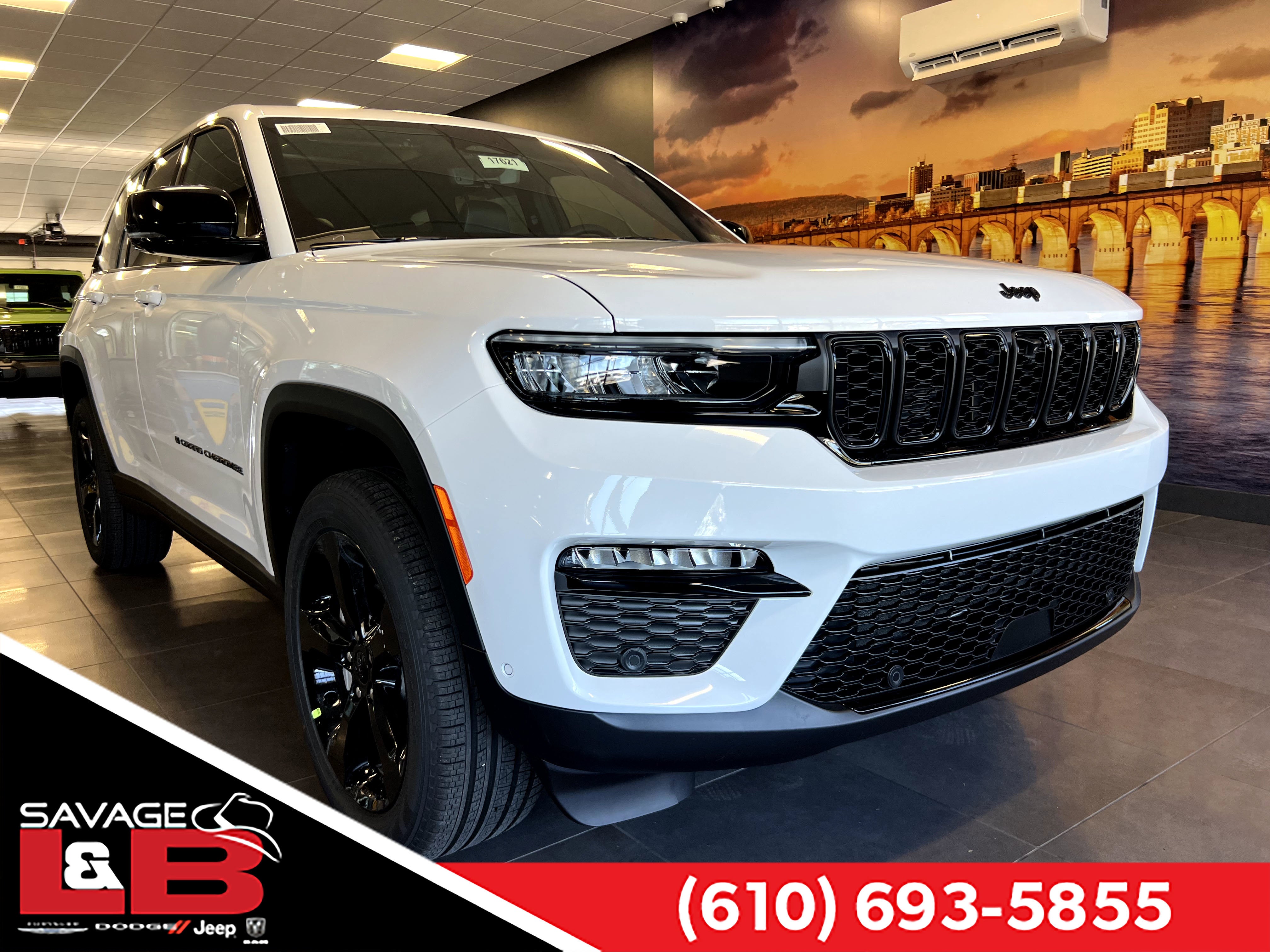 2025 Jeep Grand Cherokee GRAND CHEROKEE LIMITED 4X4