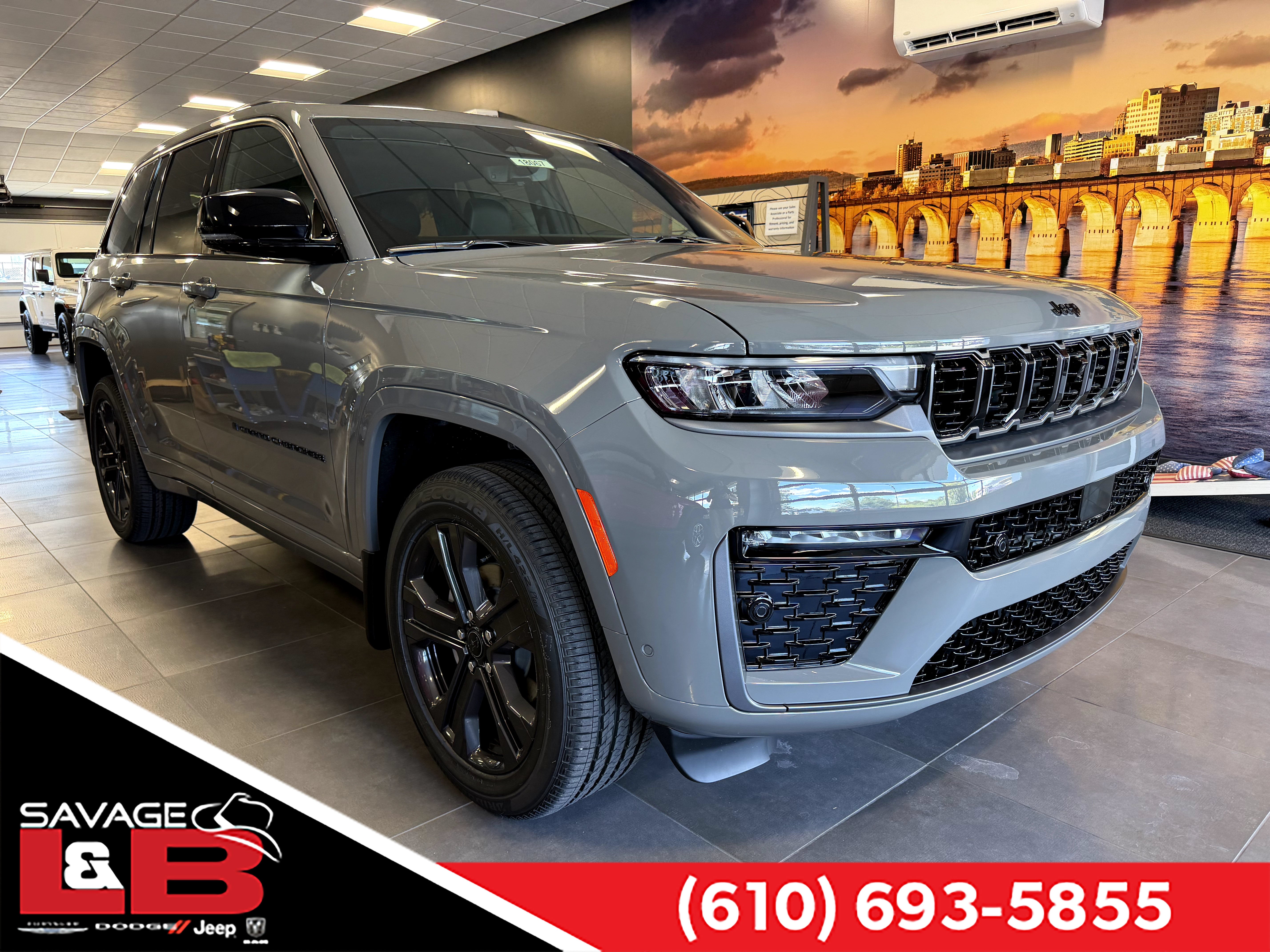 2027 Jeep Grand Cherokee GRAND CHEROKEE LIMITED RESERVE 4X4