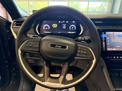 2027 Jeep Grand Cherokee GRAND CHEROKEE LIMITED RESERVE 4X4