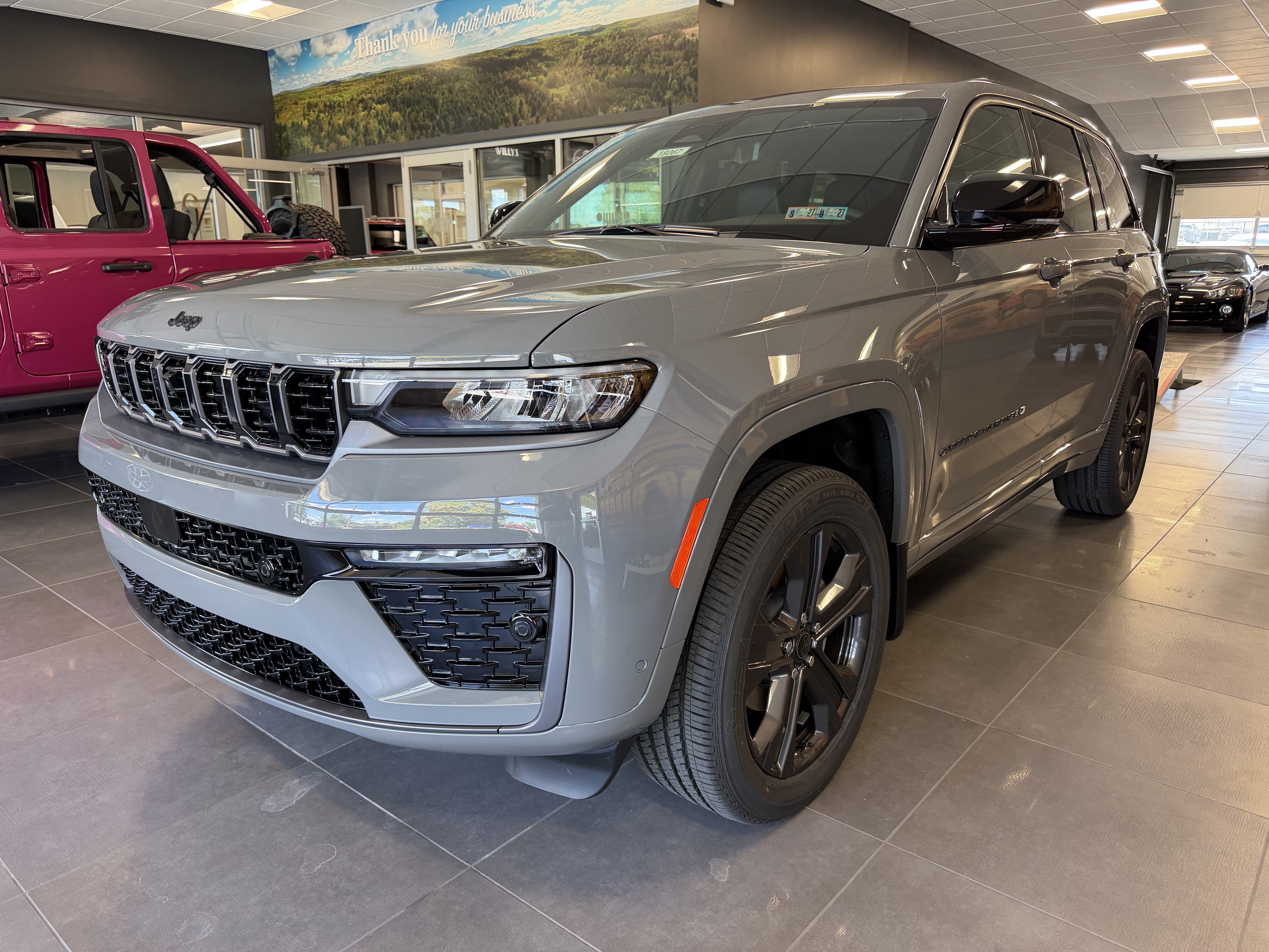 2027 Jeep Grand Cherokee GRAND CHEROKEE LIMITED RESERVE 4X4