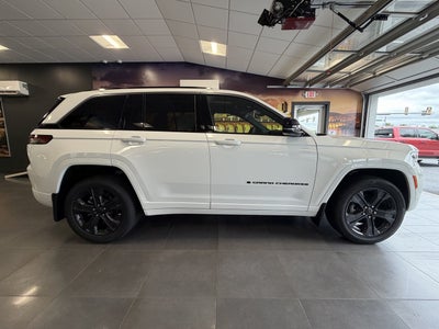 2027 Jeep Grand Cherokee GRAND CHEROKEE LIMITED RESERVE 4X4