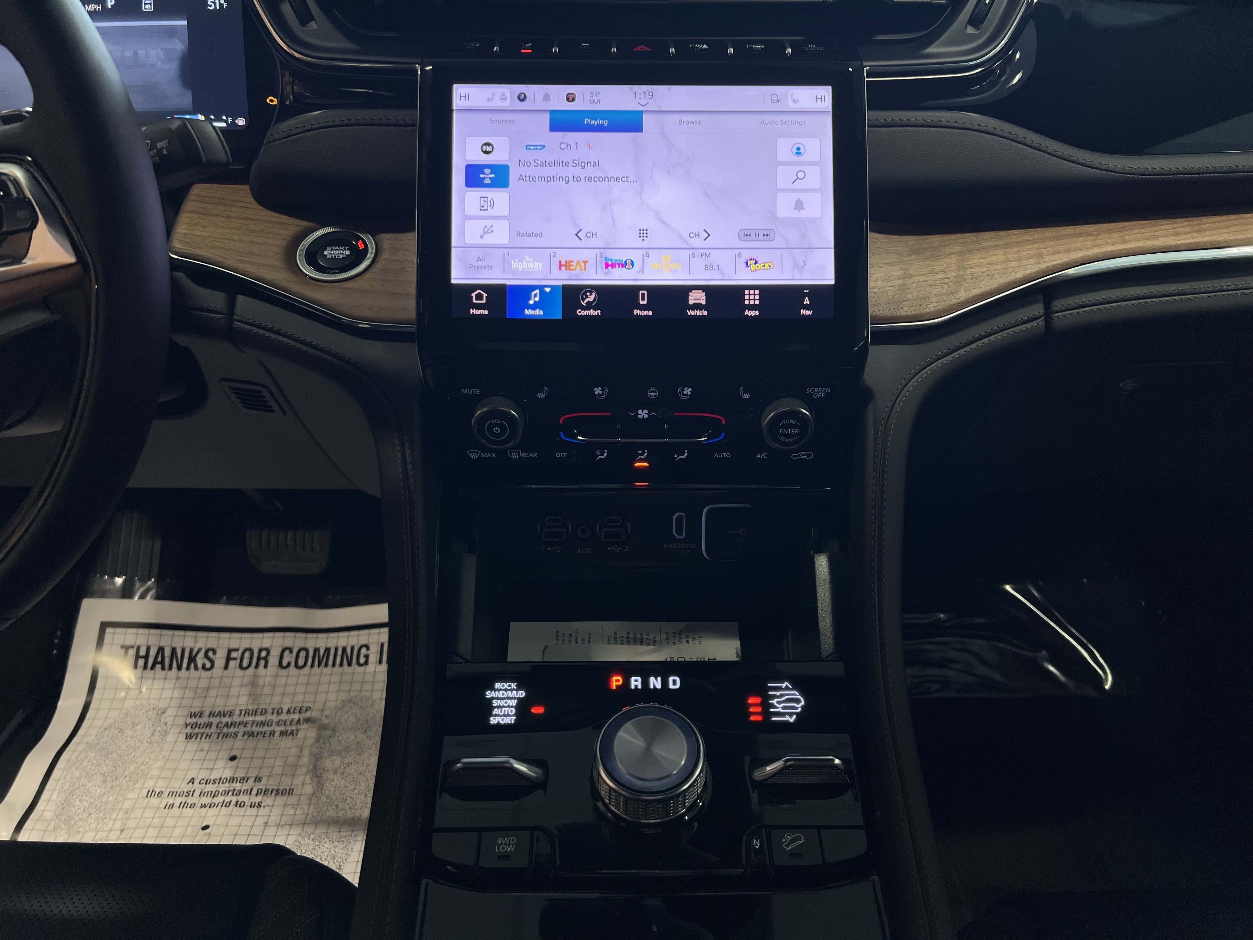 2025 Jeep Grand Cherokee GRAND CHEROKEE SUMMIT RESERVE 4X4