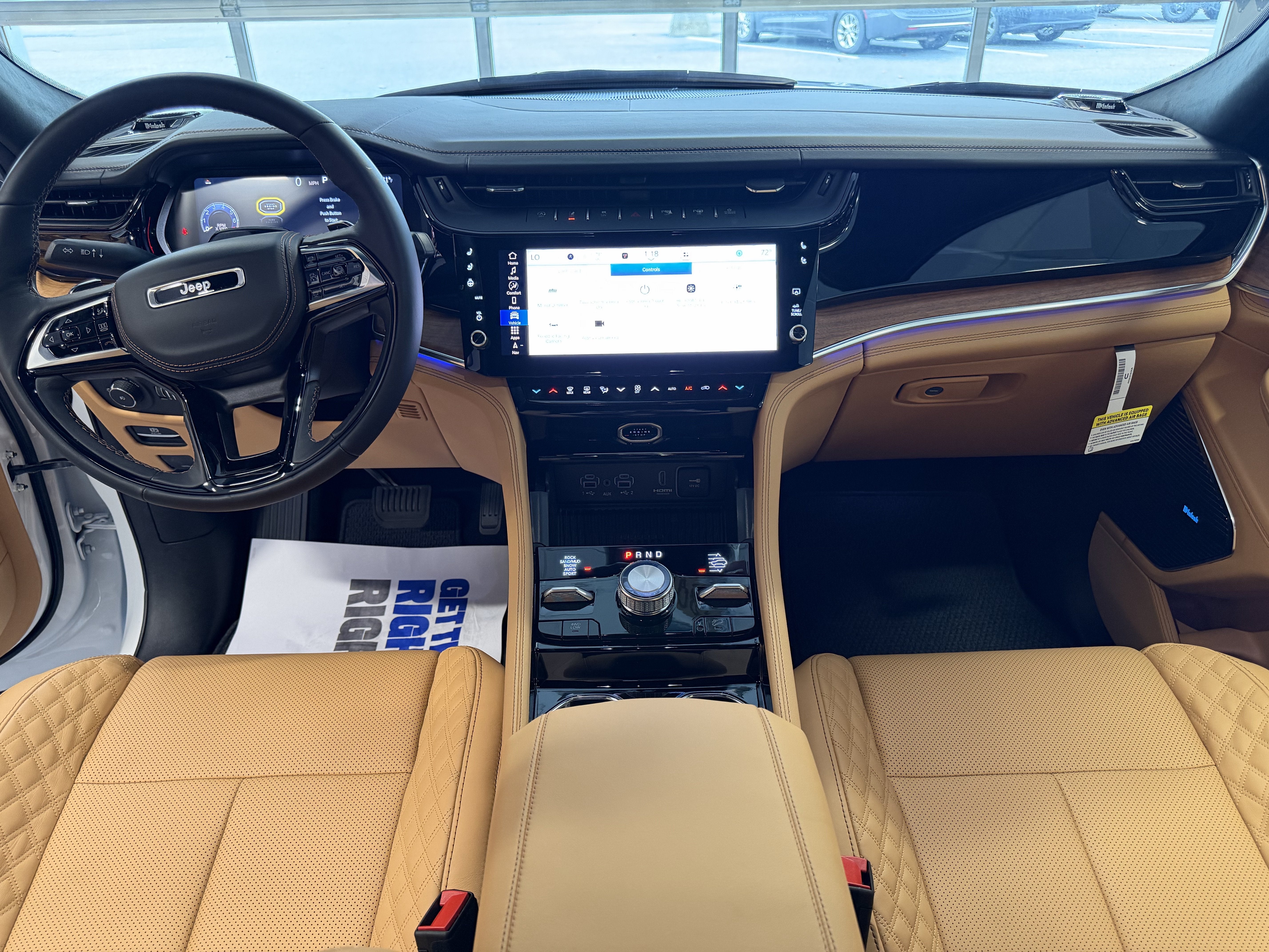 2027 Jeep Grand Cherokee GRAND CHEROKEE SUMMIT 4X4