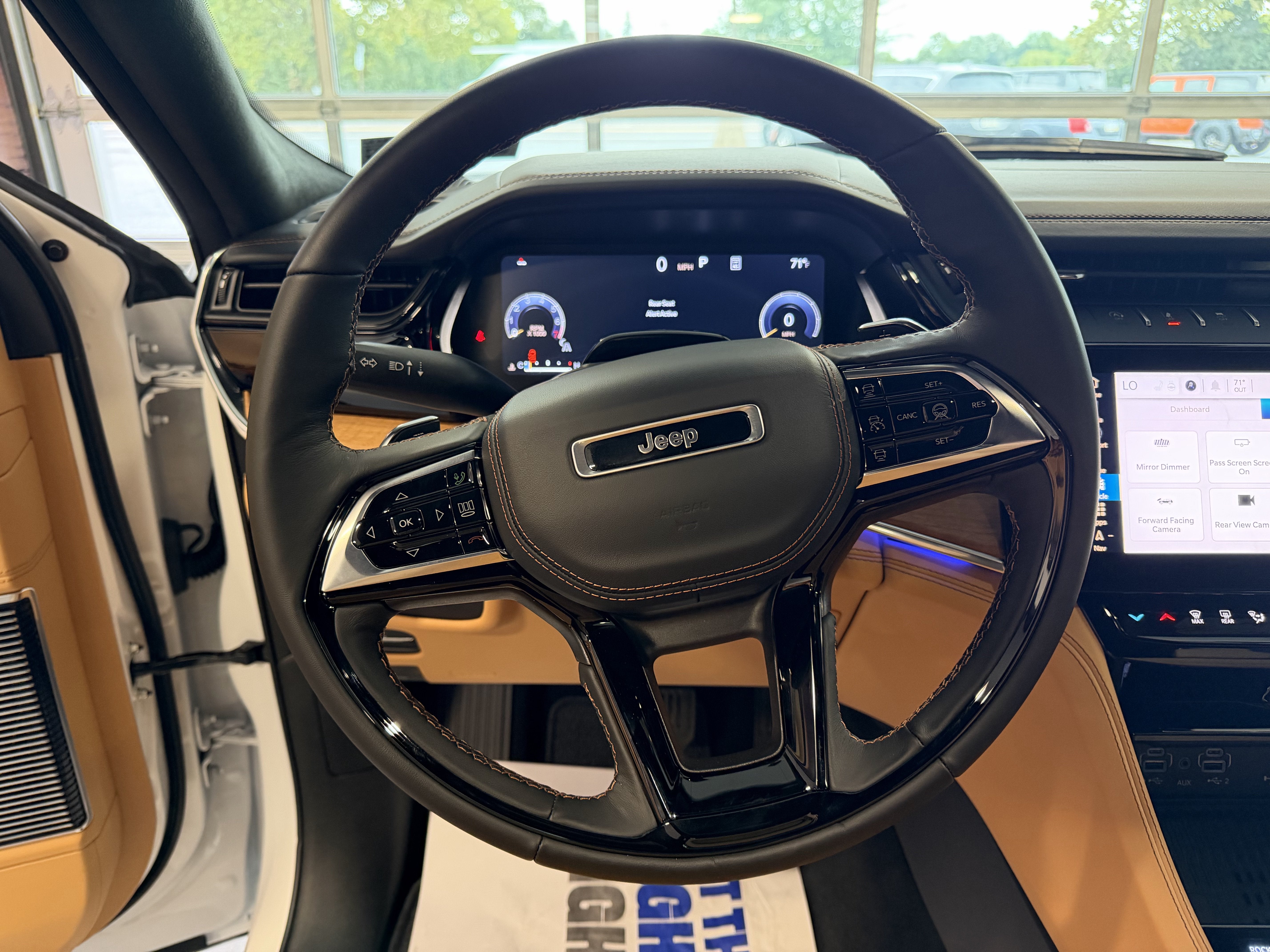 2027 Jeep Grand Cherokee GRAND CHEROKEE SUMMIT 4X4