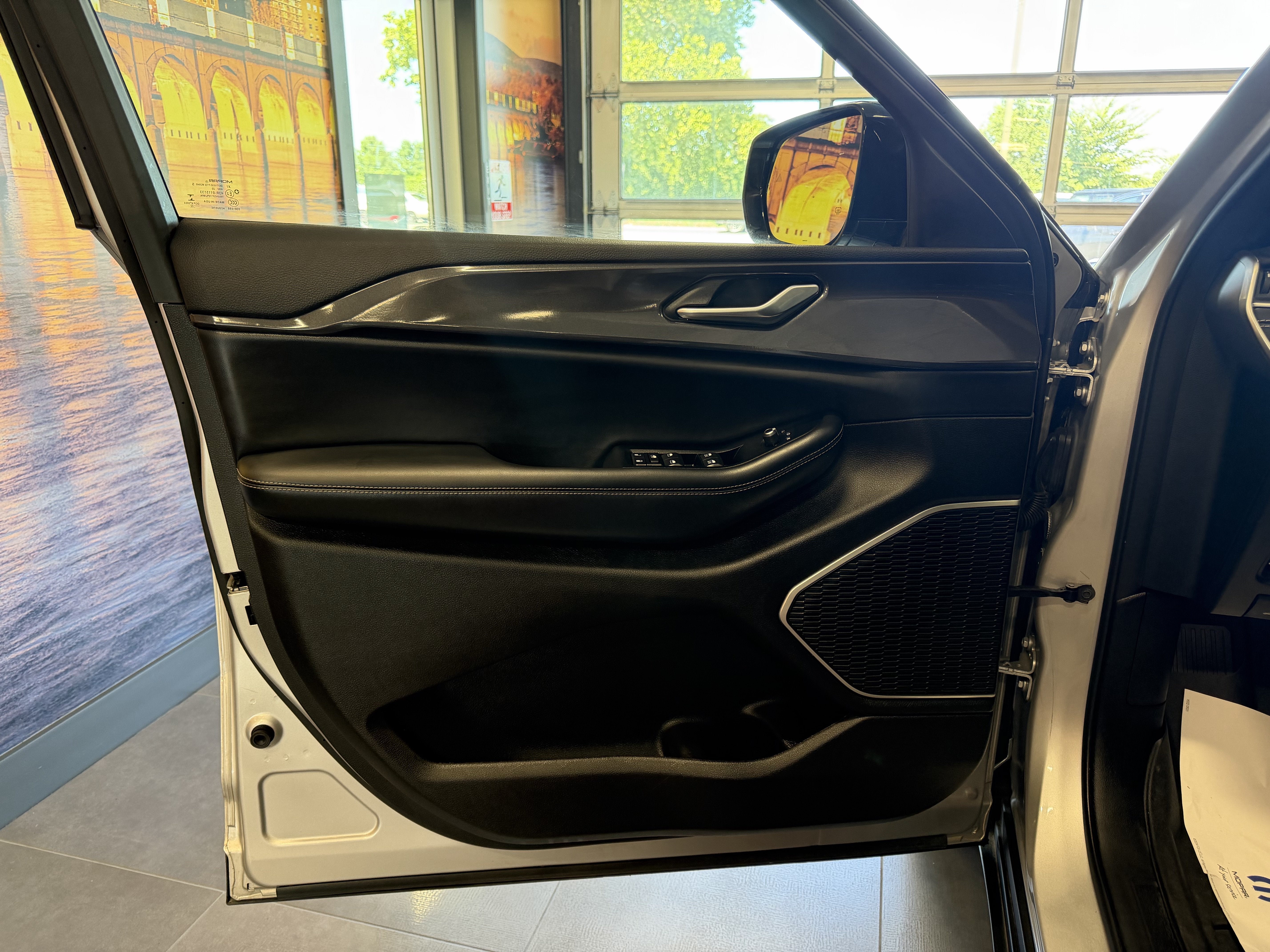 2022 Jeep Grand Cherokee L Altitude 4x4