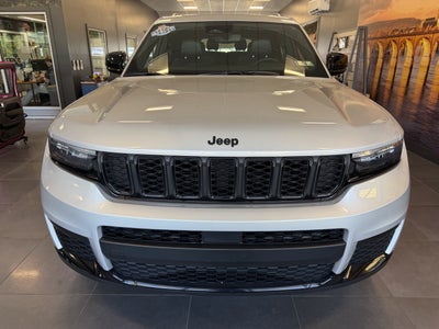 2022 Jeep Grand Cherokee L Altitude 4x4