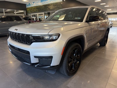 2022 Jeep Grand Cherokee L Altitude 4x4