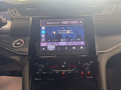 2025 Jeep Grand Cherokee GRAND CHEROKEE L LAREDO X 4X4