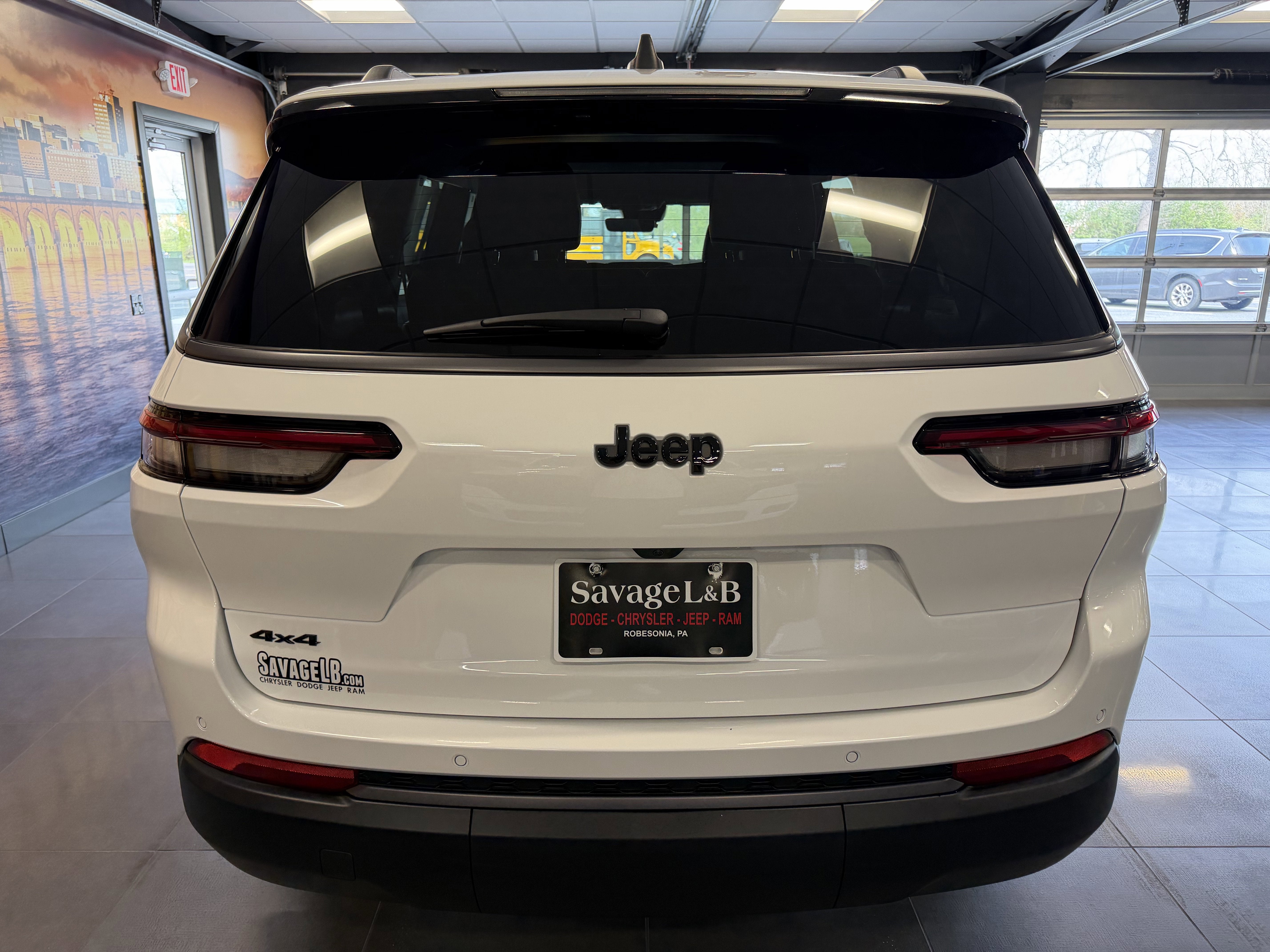 2026 Jeep Grand Cherokee GRAND CHEROKEE L LAREDO ALTITUDE 4X4