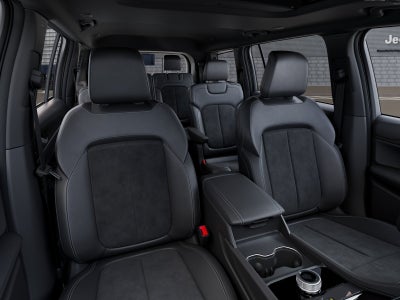 2027 Jeep Grand Cherokee GRAND CHEROKEE L LAREDO ALTITUDE 4X4